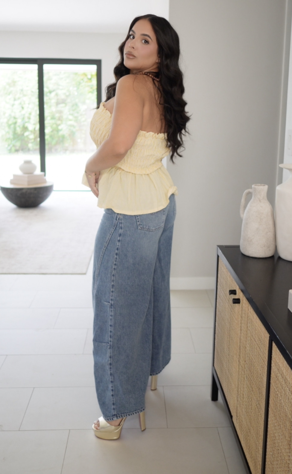 Barrel pants and cute summer shirt! Top L // jeans 29

#LTKootd #LTKMidsize