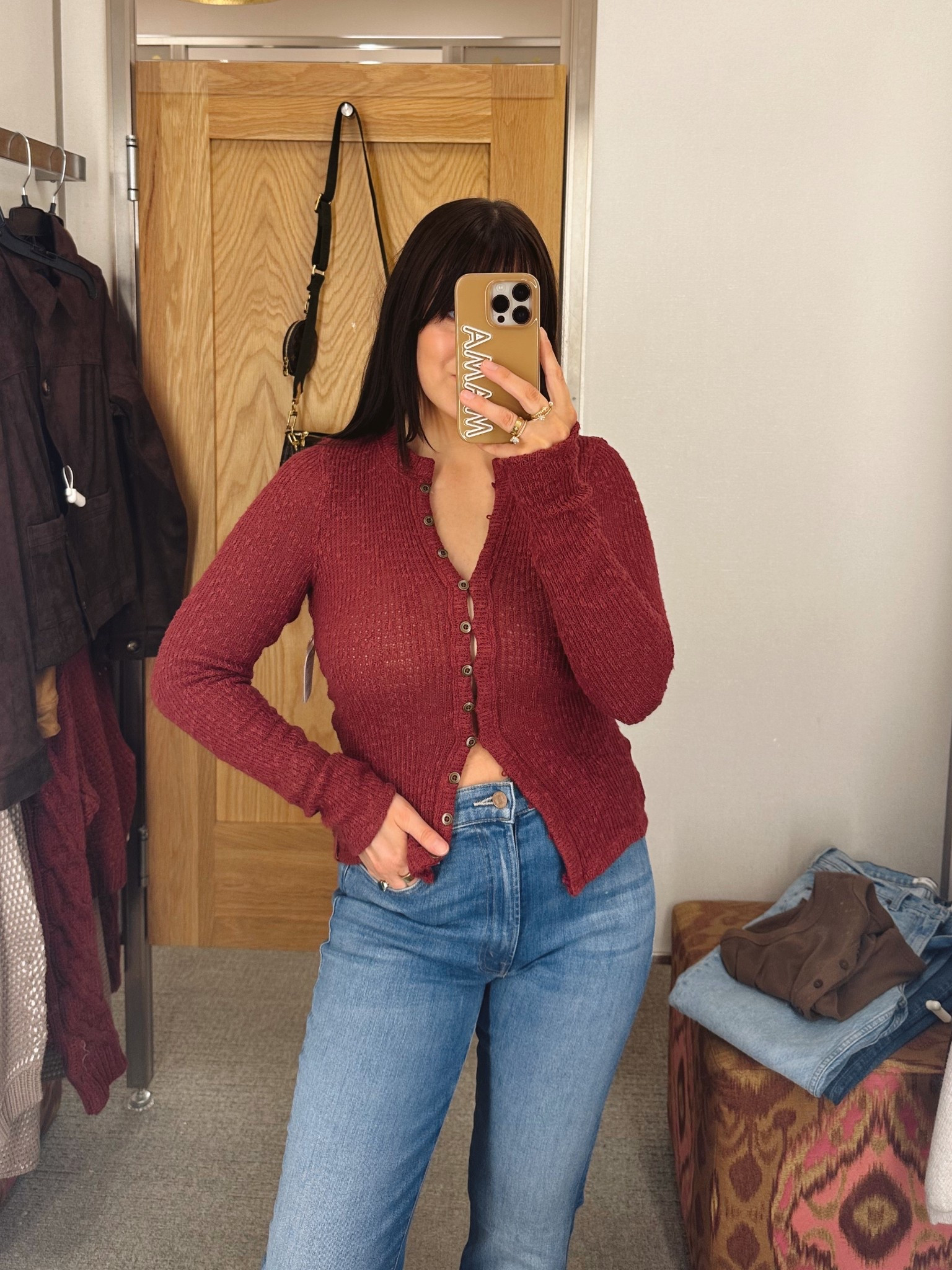 Nordstrom Anniversary Sale try on! Love this top, it’s definitely very delicate though! Wearing s, but need m. Jeans are tts & petite friendly! 

Nsale


#LTKSaleAlert #LTKSeasonal #LTKPetite