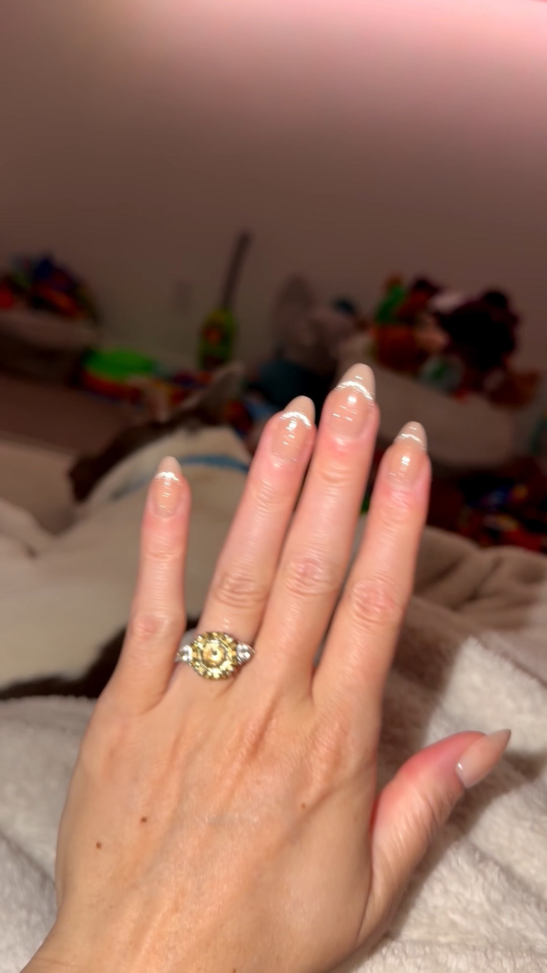 Trying out these press ons since I can’t get to the salon… obsessed 🤩