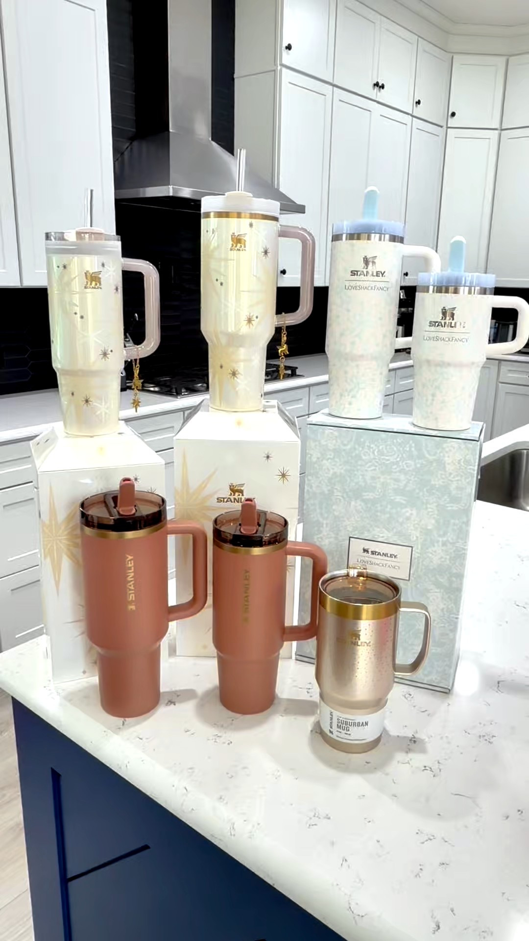 🔥 OMG! @Stanley1913 just loaded gift sets on sale for members! (#Stanley1913Partner). Includes LoveShackFancy Sets, ORNAMENTS + Coolers, the new Starlight Shimmer Tumblers, the previously sold out Mocha Latte Protours, Prosecco Shimmer Everyday Mugs & Tumblers + more! You’ll need to sign in for these prices!!! Free shipping at $50!

#LTKSaleAlert #LTKHoliday #LTKGiftGuide