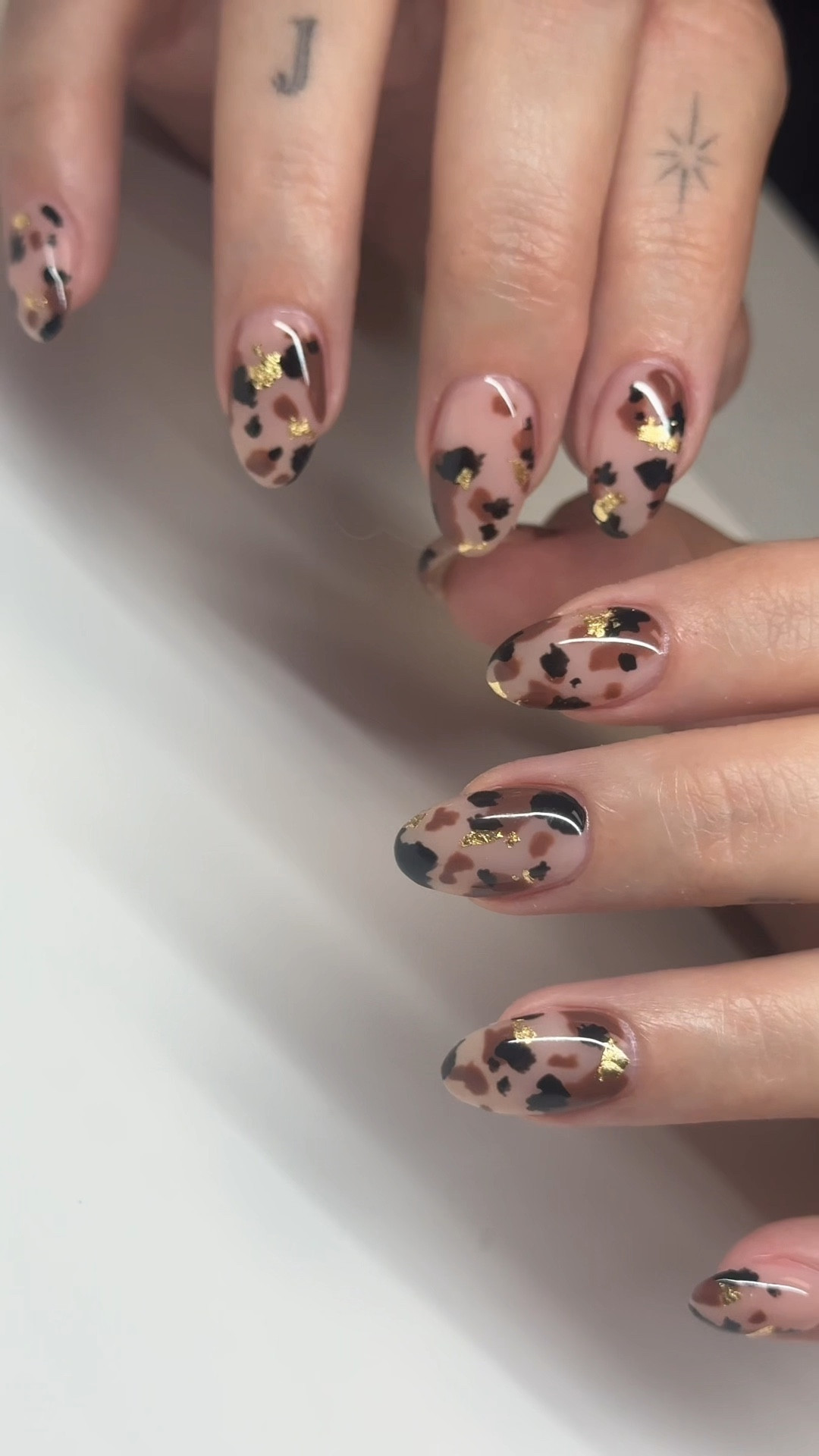 GOLD FLAKES ✨

#LTKBeauty #LTKFindsUnder100