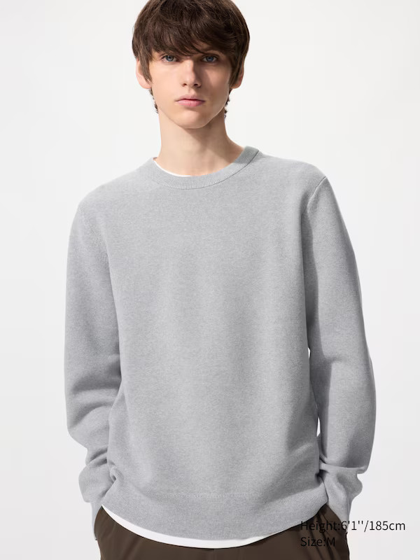 A stretchy knit with a perfectly crisp feel. Refined silhouette and knit fabric suitable for both... | UNIQLO (US)