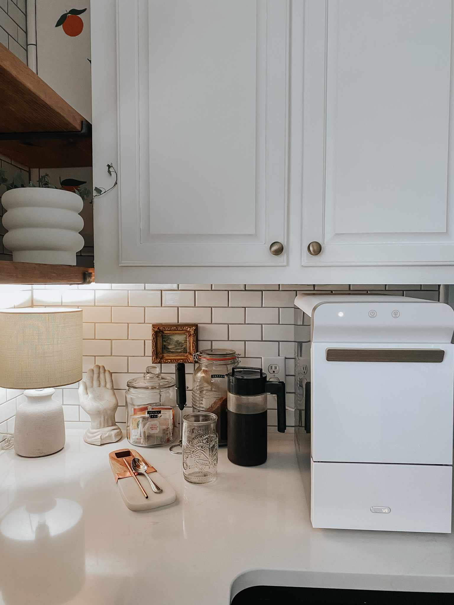 Amazon nugget ice maker, iced coffee maker, hobnail drinking glasses, stainless straws
Bubble planter, Walmart, Walmart lamp, glass canister 

#LTKhome #LTKFind #LTKunder100