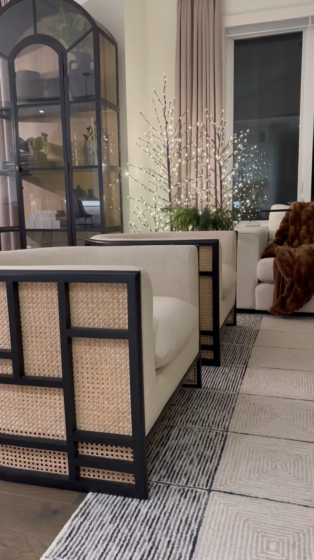 These lit trees come in a set of 3 and can be styled in various ways even outside! 💕
Scroll below to shop everything in this pic! 😊
#LTKVideo

#LTKHome #LTKStyleTip