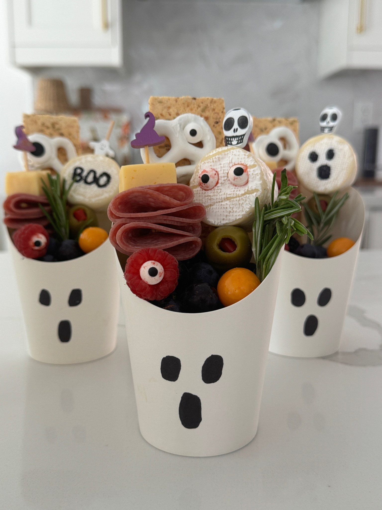 Halloween charcuterie cups 👻

#LTKSeasonal #LTKHome #LTKParties