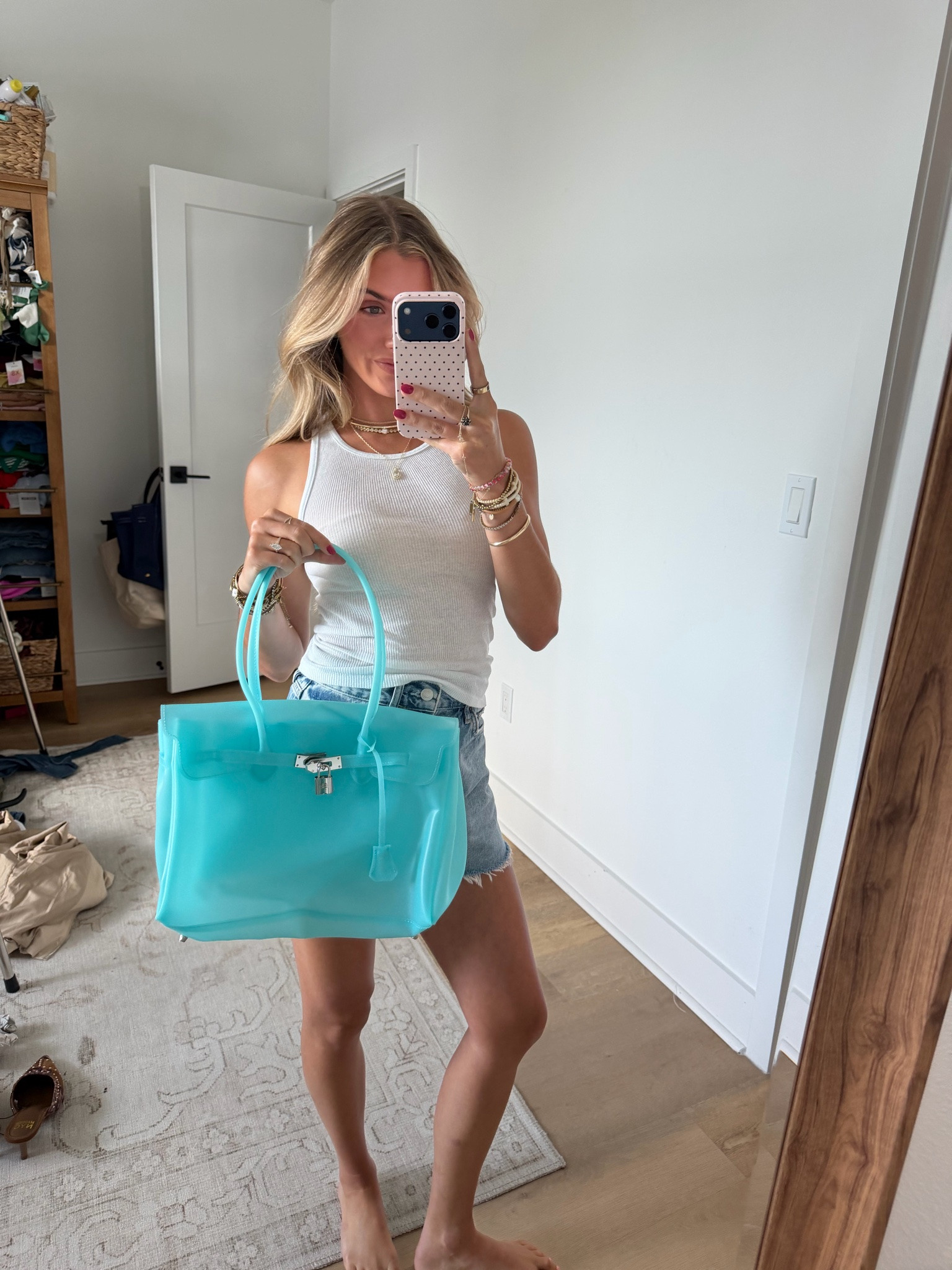 a jelly “birkin” bag are you kidding I found this on amazon and I’ve never pressed order so fast this is amazing!! In my LTK. 

#jellybirkin #jellybag #jellybirkinbag #totebag #amazonfashionfinds @Amazon Fashion

#LTKootd #LTKSwim #LTKTravel