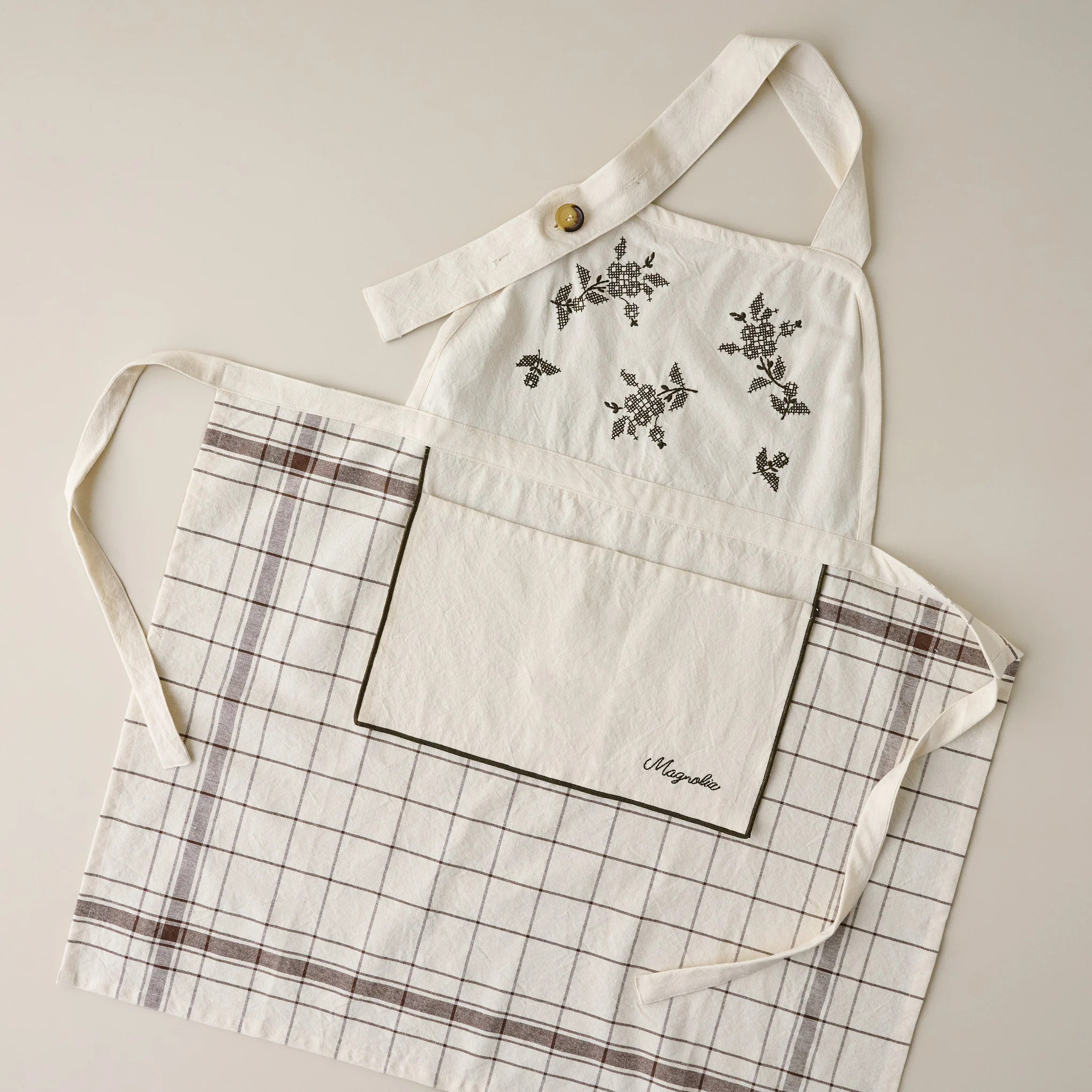 Talia Floral Grid Apron | Magnolia