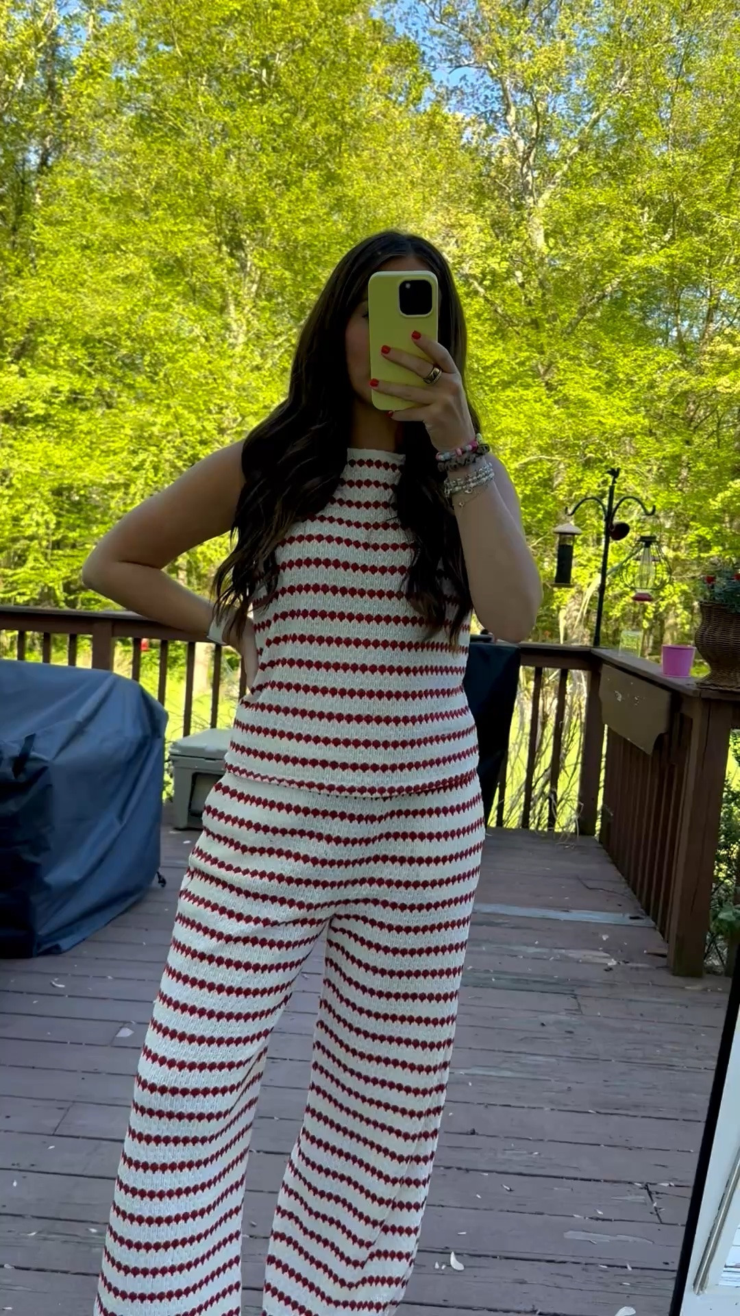 This set is SO good!  Wearing size M