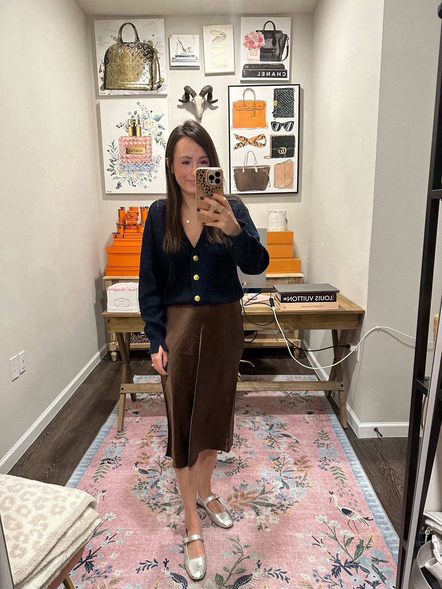 Rag and bone navy cardigan sweater (xs), Vince satin silk chocolate dark brown midi skirt (xs), Sam Edelman metallic ballet Mary Jane flats (tts)




#LTKSeasonal #LTKfindsunder100 #LTKstyletip