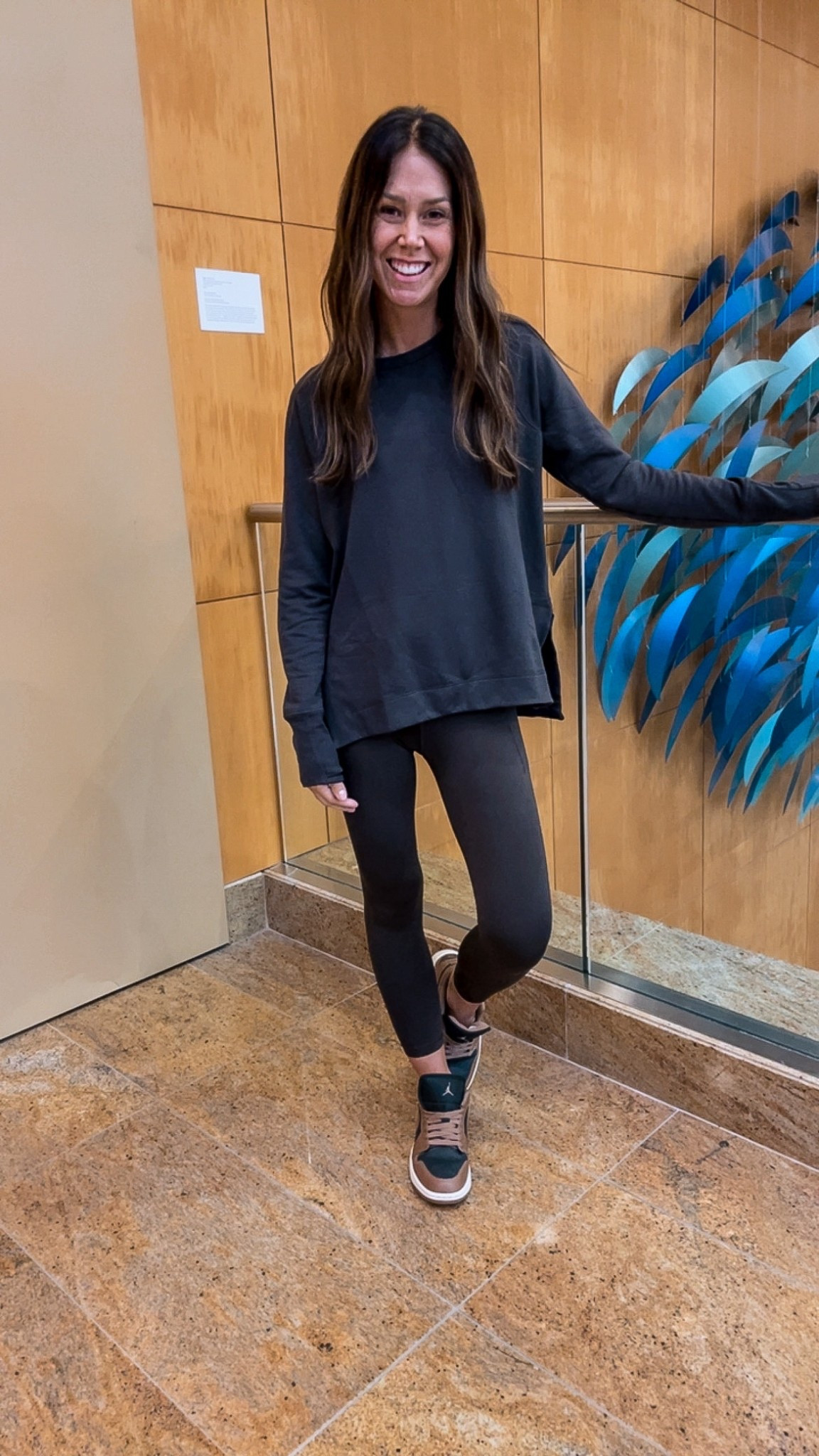 So comfy! It’s an everyday outfit and perfect for travel. 

Top: xs
Bottoms: regular xs
