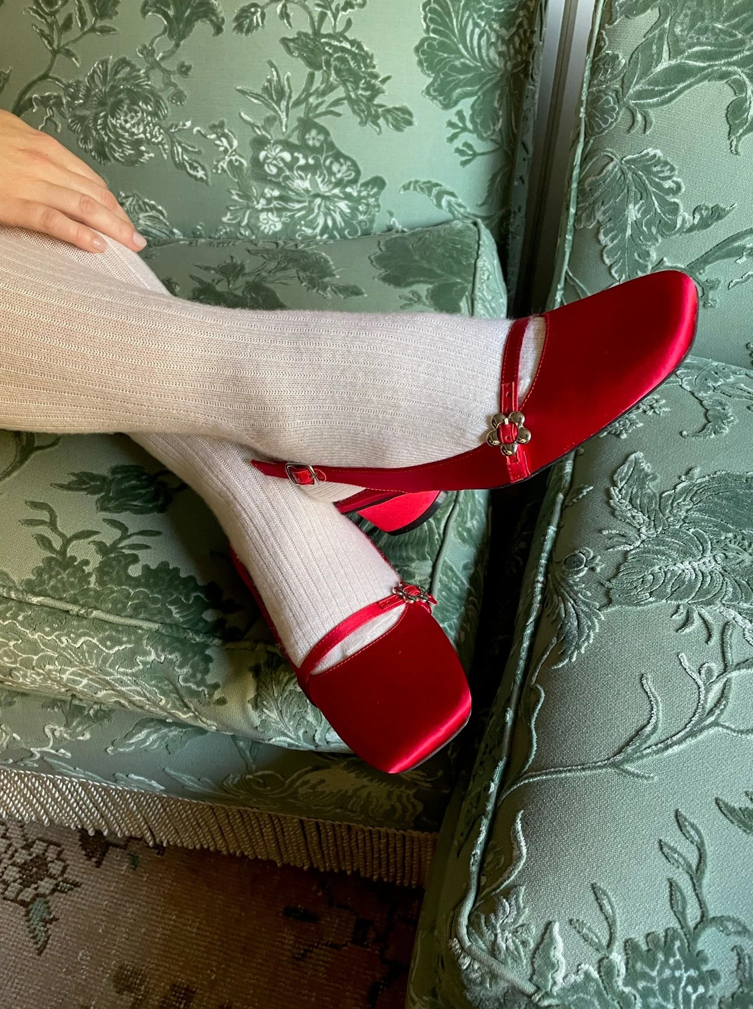 Mackie Heel - Scarlet Satin | Lisa Says Gah