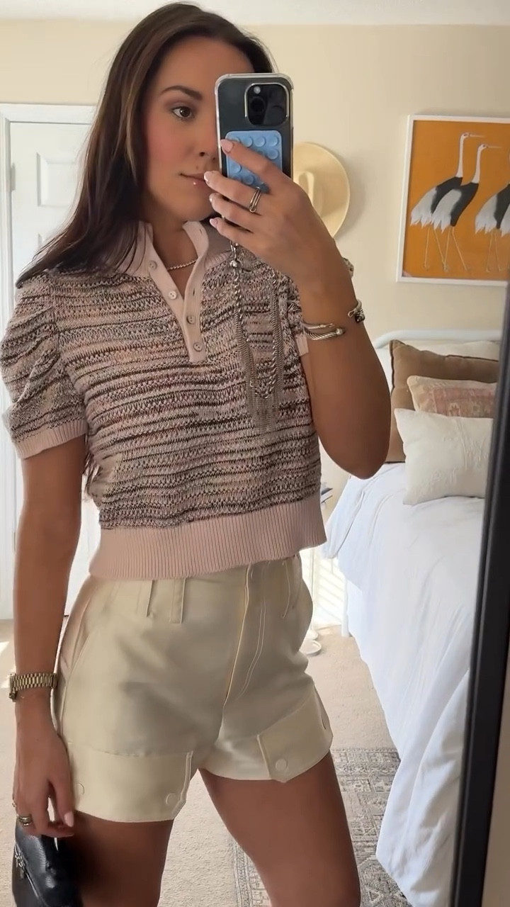 I’ve been a @525america fan for years—their quality is unmatched, and the prices are amazing! 🧶🌷

Want to win a $50 gift card to shop their new spring pieces? Here’s how to enter:
✨ Follow @525america 
✨ Drop a comment below

That’s it! Winner announced tomorrow night. Good luck! 🎁

P.S. You can also shop my favorite @525america pieces on the @shop.ltk app!

 #525America #ItsAllAboutTheSweater #AD