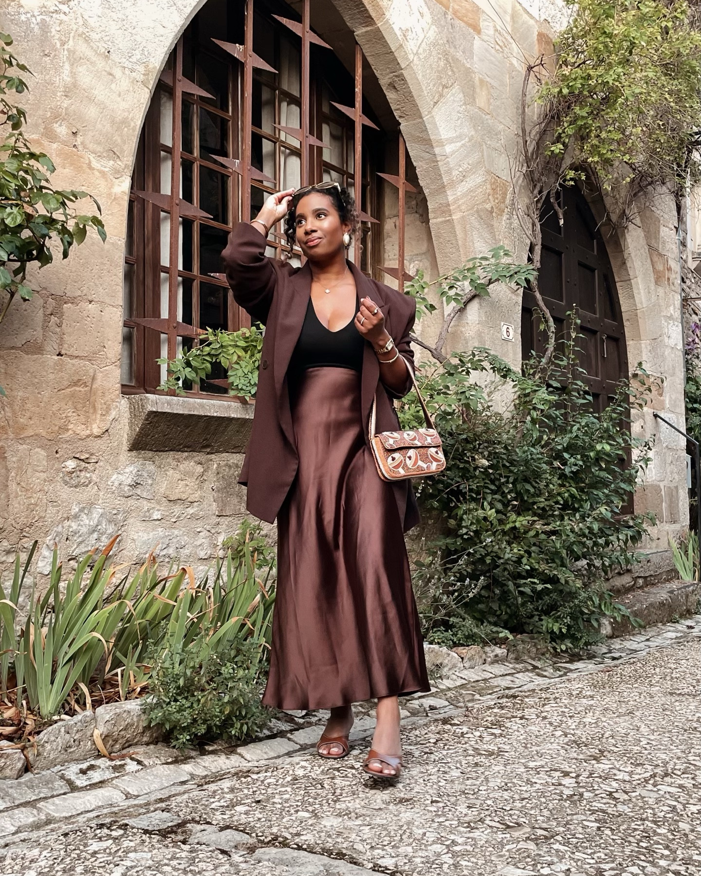 Colour blocking this season 🤎

Odd muse Top linked
New look Skirt linked
Anthropologie bag linked 
Heels are Zara 
Earrings are linked 
Blazer is old asos 

#LTKbag #LTKautumn #LTKeurope