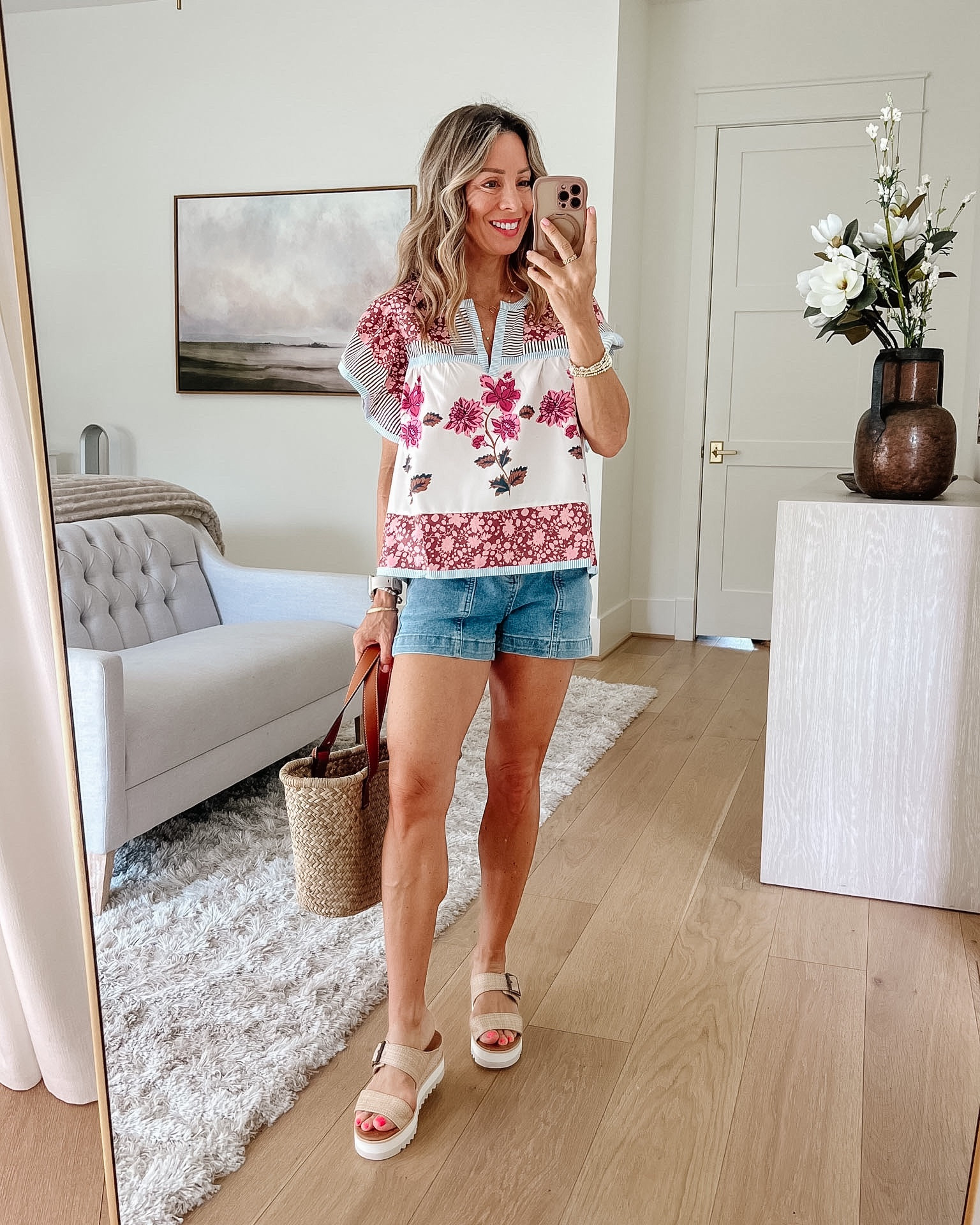Floral Top & Jean Shorts from Amazon 

Top Fit: I'm wearing an XS

Shorts Fit: I'm wearing a Small

#LTKPetite #LTKSaleAlert #LTKOver40