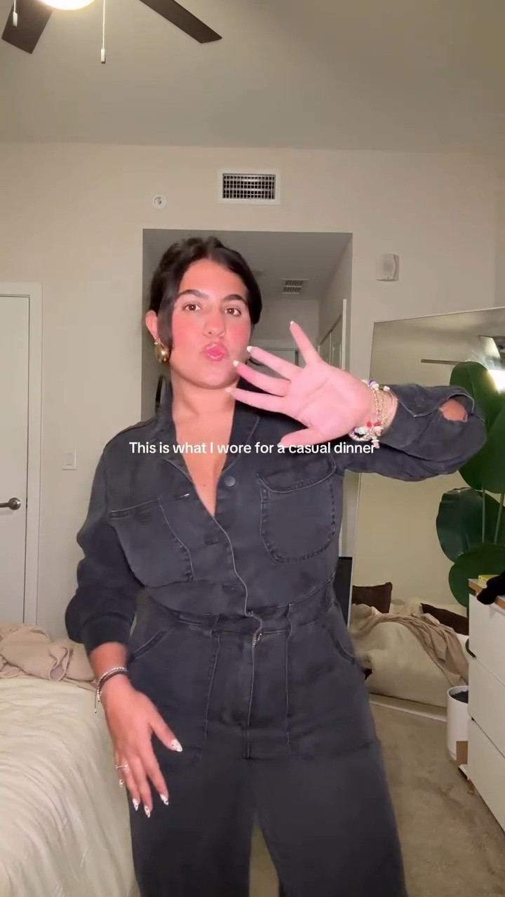 Jumpsuits are so underrated 🤌🏽

#whatiworetoday #outfitinspo #simplecasualoutfit #realisticoutfits #fashioncontentcreator