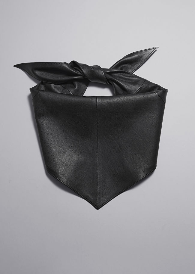 Leather Scarf | & Other Stories (DE + FR)