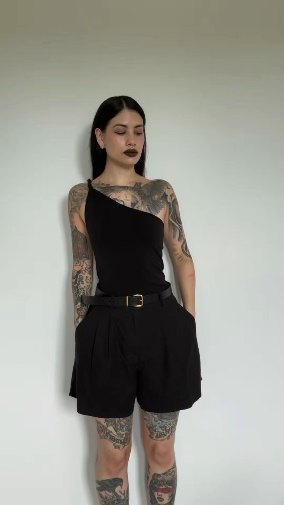 Summer goth/ minimalist goth 🖤 tried to find some dupes to this Helmut Lang top that I’ve had for years. Shorts are Gap, belt is Madewell, and shoes are Tuk. Bag is also from MarcellaNYC🖤

#LTKxMadewell #LTKSaleAlert #LTKStyleTip