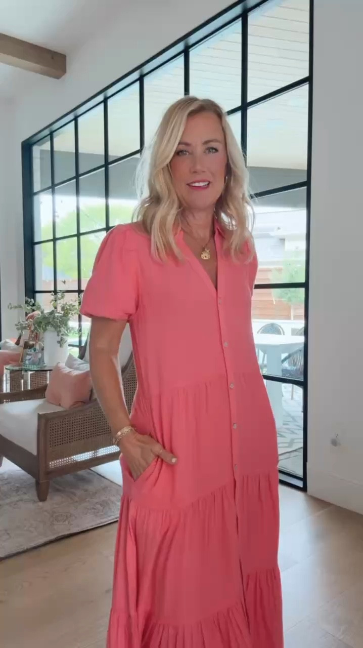 Social Threads new arrivals are here! And code SUGARPLUM10 saves you 10%! 

Dress is an xs

#LTKOver40 #LTKFindsUnder100 #LTKSaleAlert