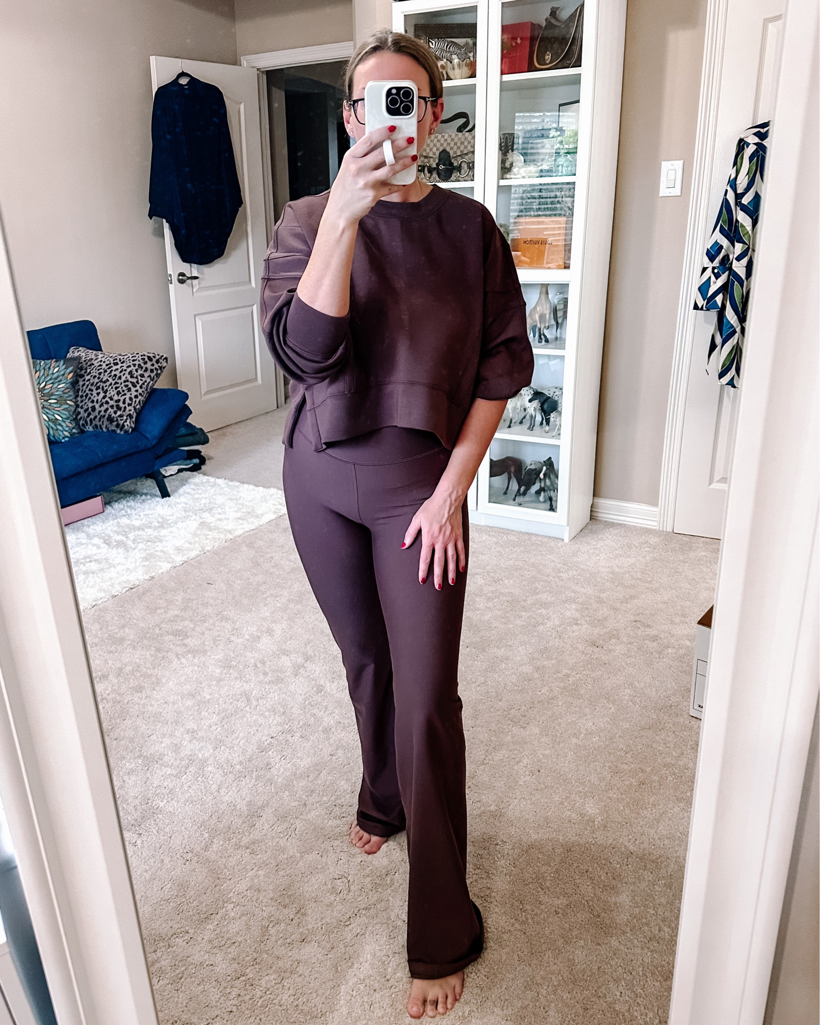 Abercrombie has to be my current favorite activewear and loungewear line! Love this sweatshirt and the material is amazing. Leggings are so good! I’m in a large in both  

#LTKHolidaySale #LTKCyberWeek #LTKmidsize