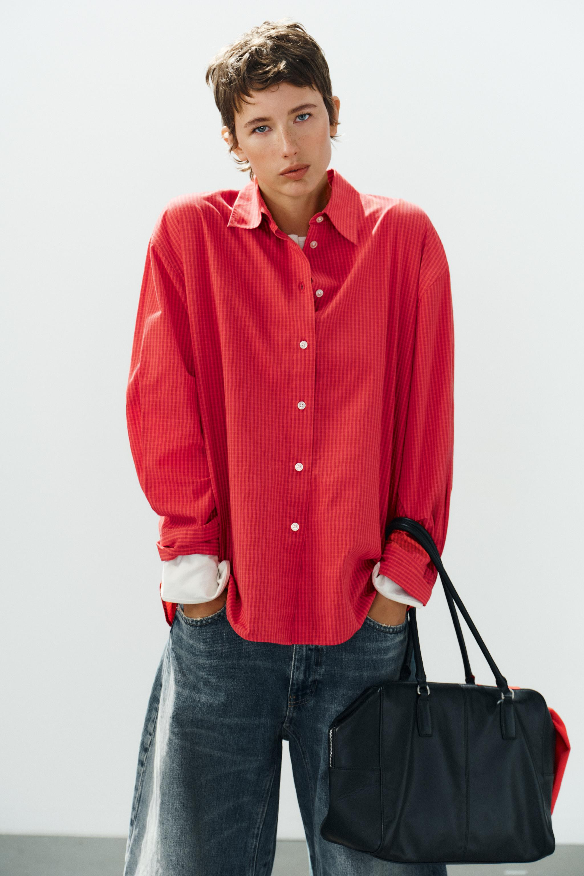 Oversized shirt with a lapel collar and long sleeves. Front button closure. | Zara US