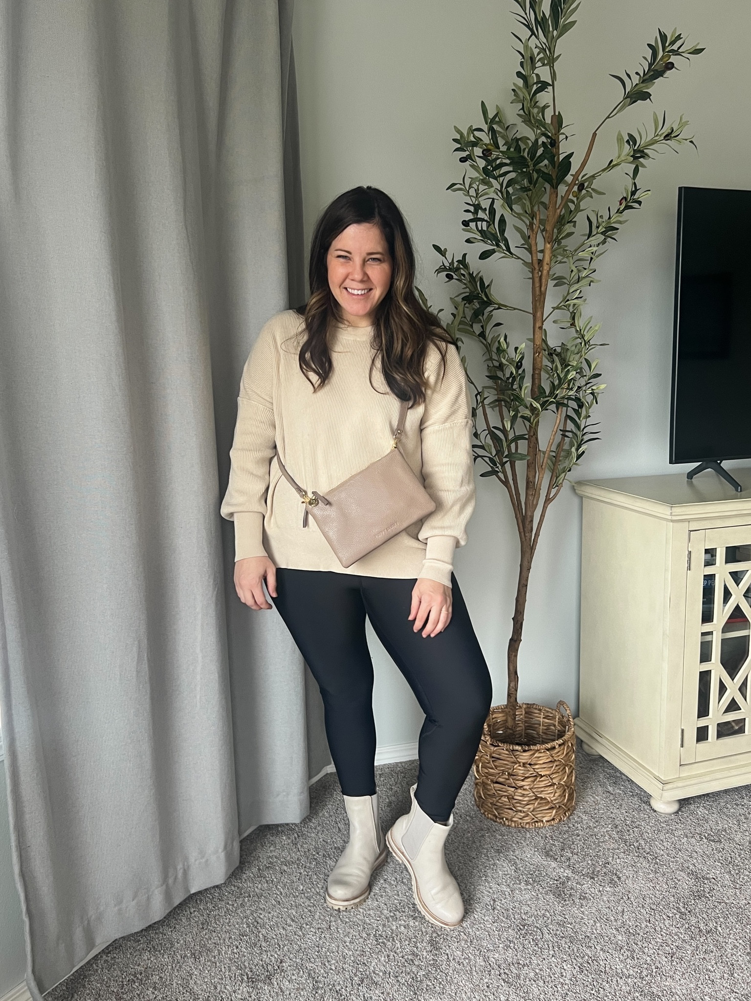 The coziest elevated mom look! Perfect for the week after Christmas 🎄 Leggings & Sweater size M

#LTKstyletip #LTKmidsize