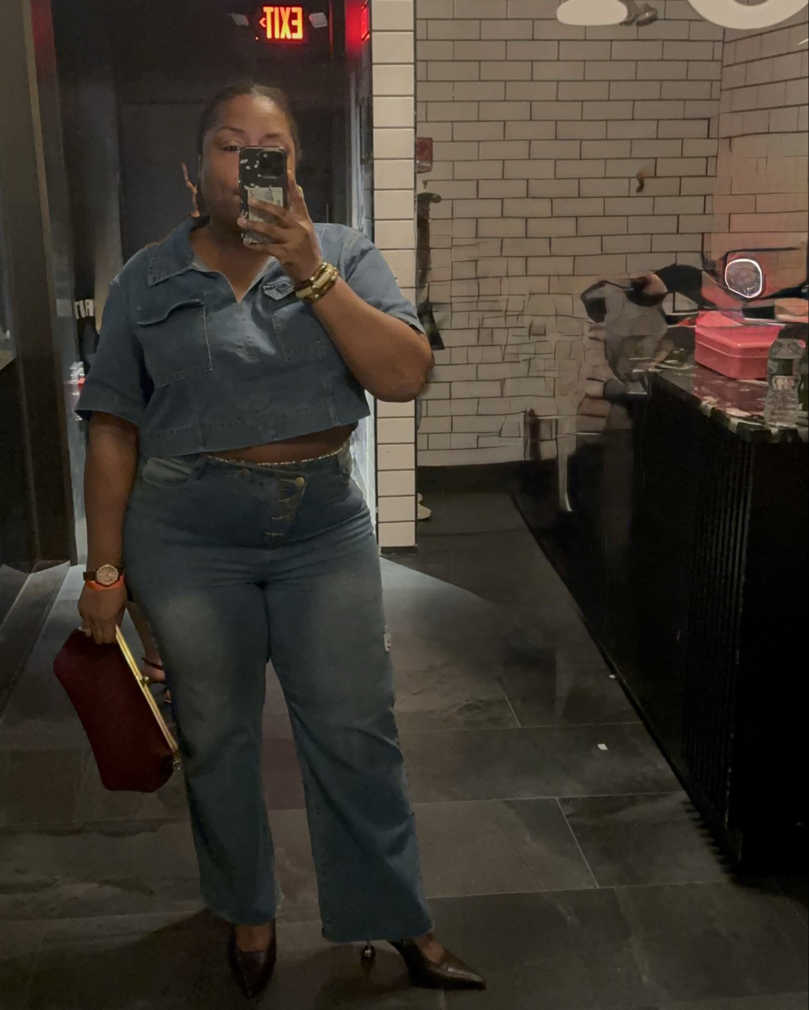 Never met a mirror I didn’t like! Denim on Denim edition! 👖

#LTKPlusSize #LTKdayinmylife #LTKootd