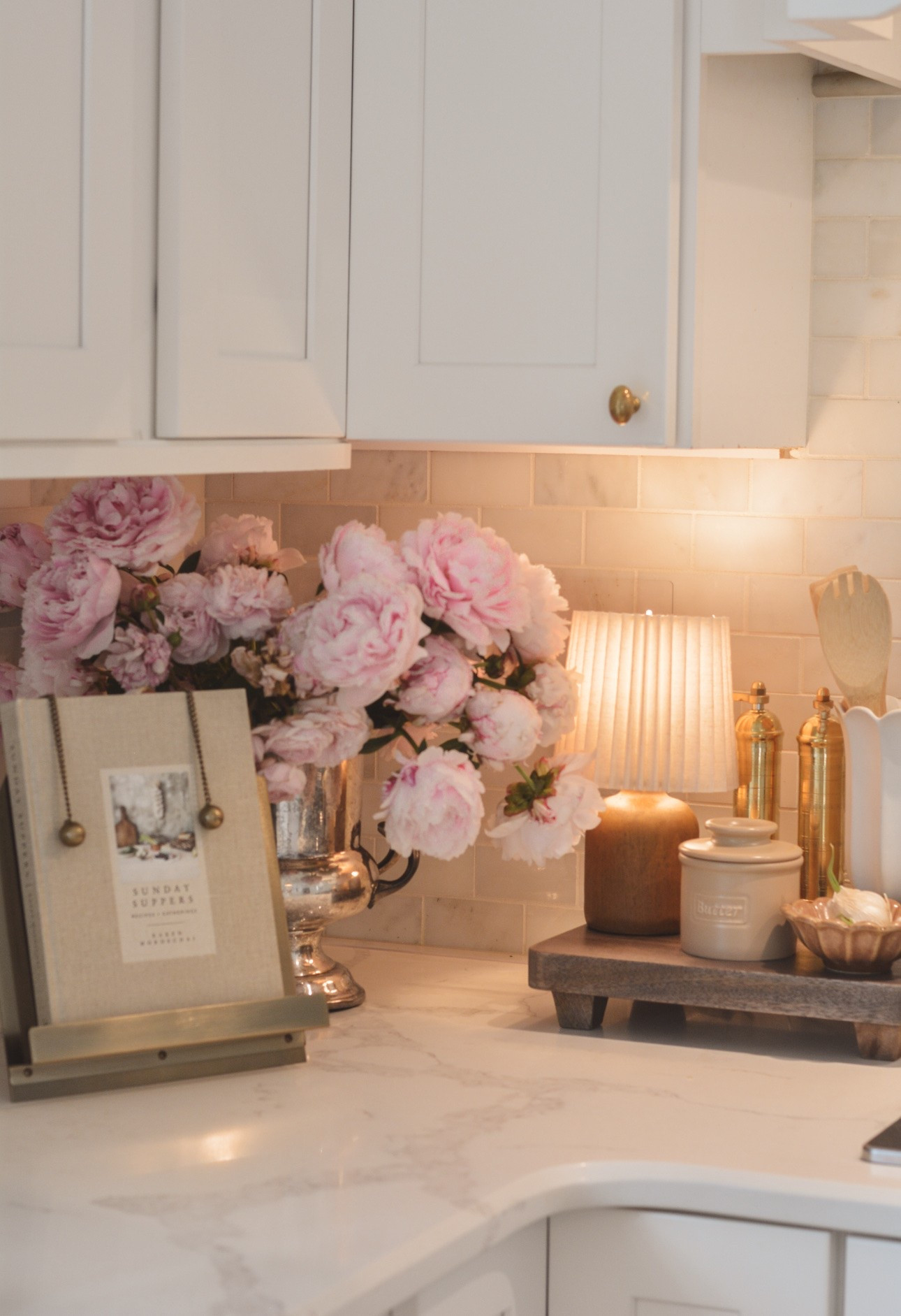 Love this cozy kitchen corner!! #kitchenstyling #kitchendecor

#LTKfoodie #LTKHome