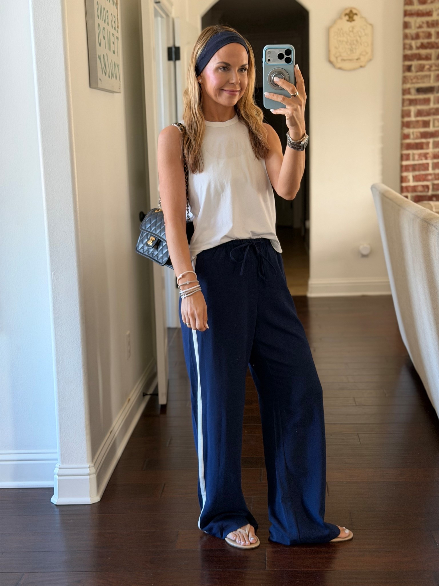 Casual Friday vibes 

#LTKActive #LTKootd #LTKTravel