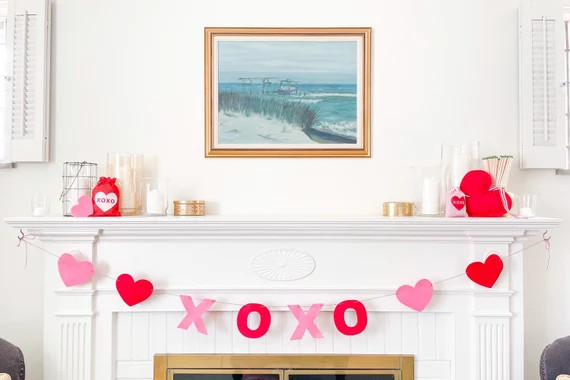 XOXO Banner  VALENTINES Day Zoom Background  Felt Valentines | Etsy | Etsy (US)