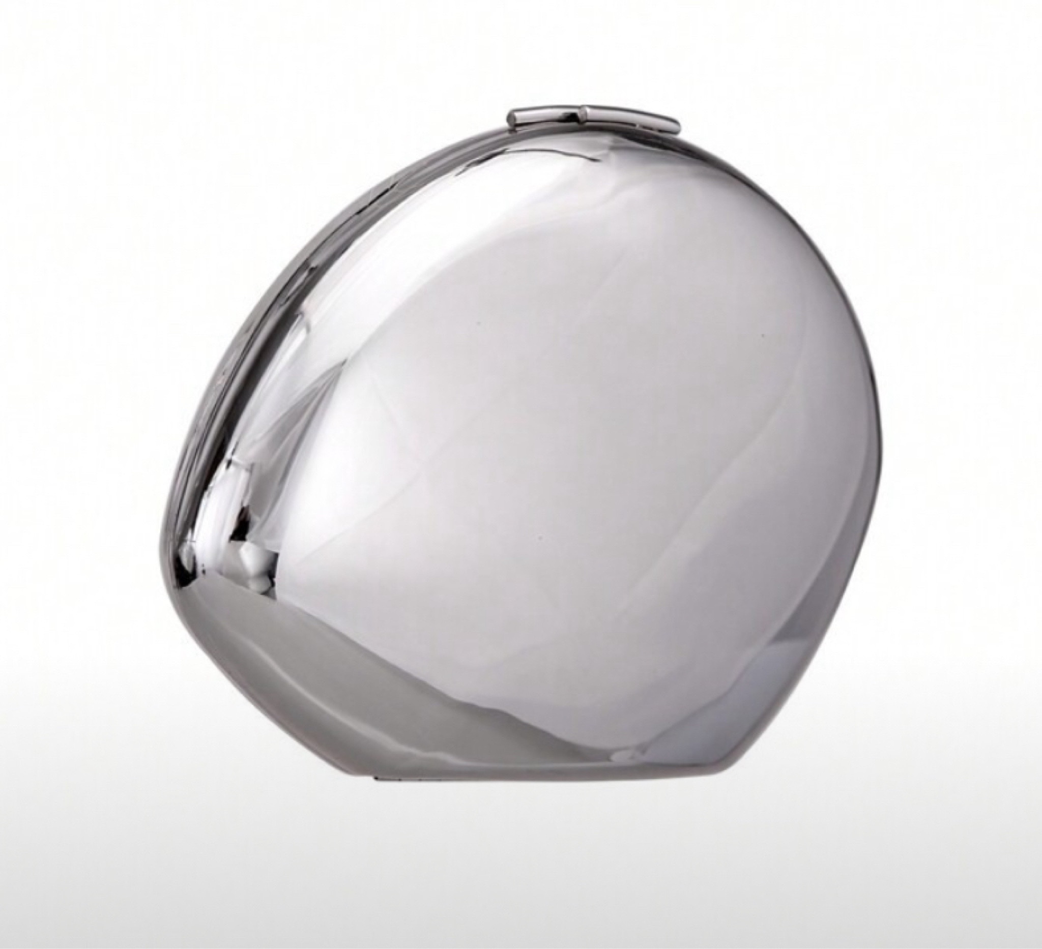 Futuristic Metal Bag (Zara dupe)

#LTKstyletip #LTKsalealert #LTKitbag