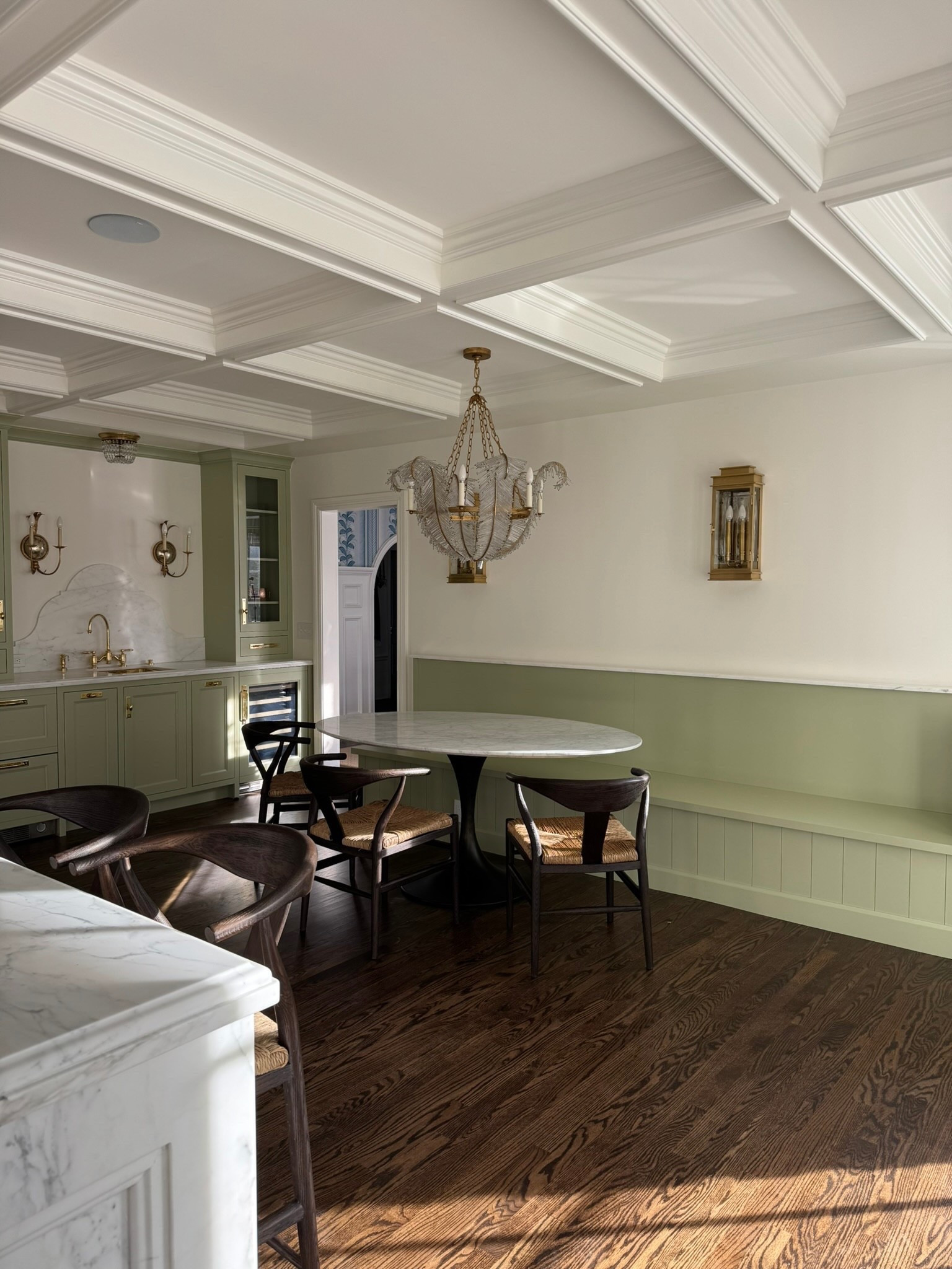 kitchen table + chairs 🤍 

#LTKHome #LTKdayinmylife #LTKmomlife