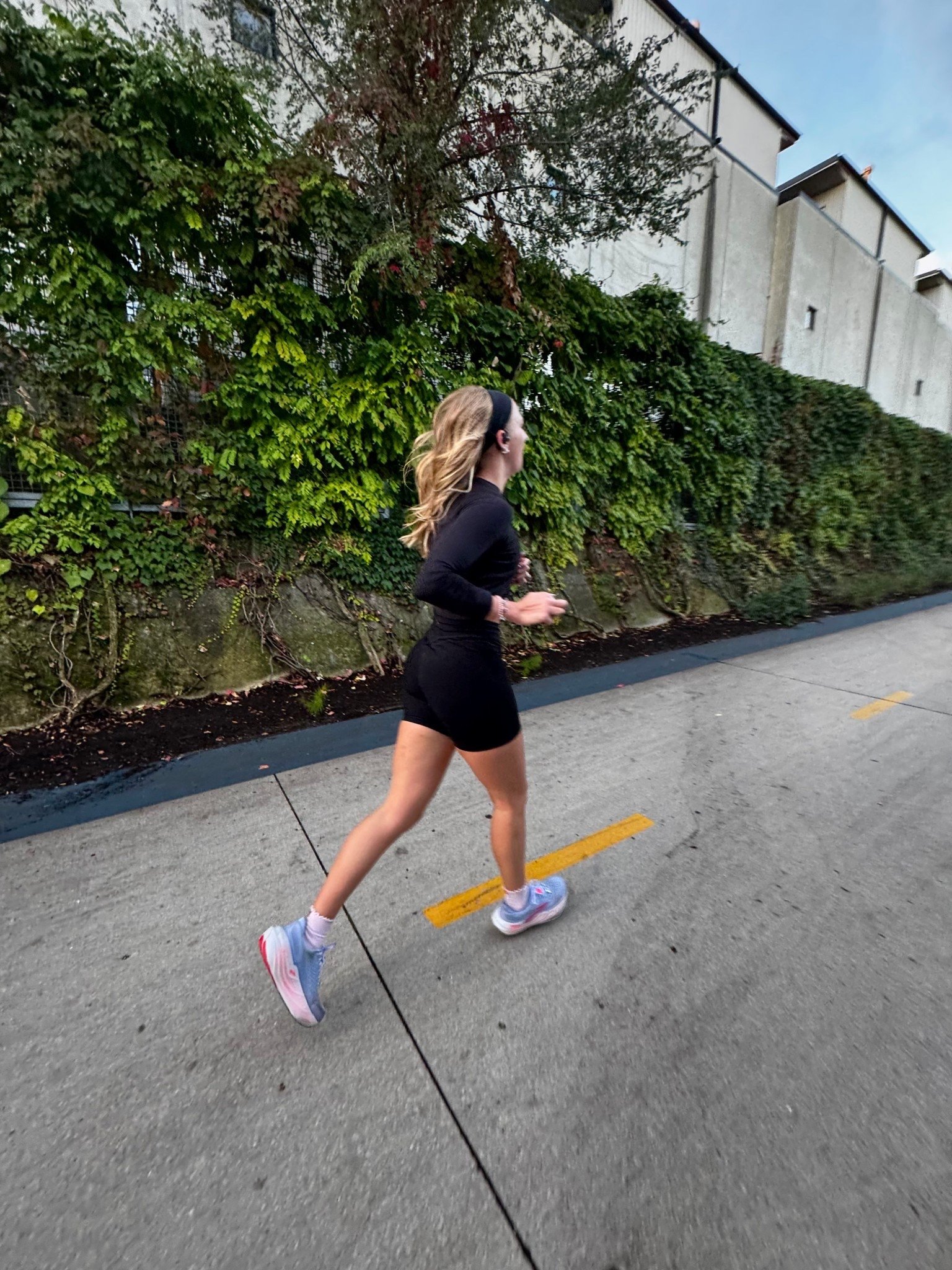 Shakeout run outfit !!

#LTKStyleTip #LTKActive #LTKU