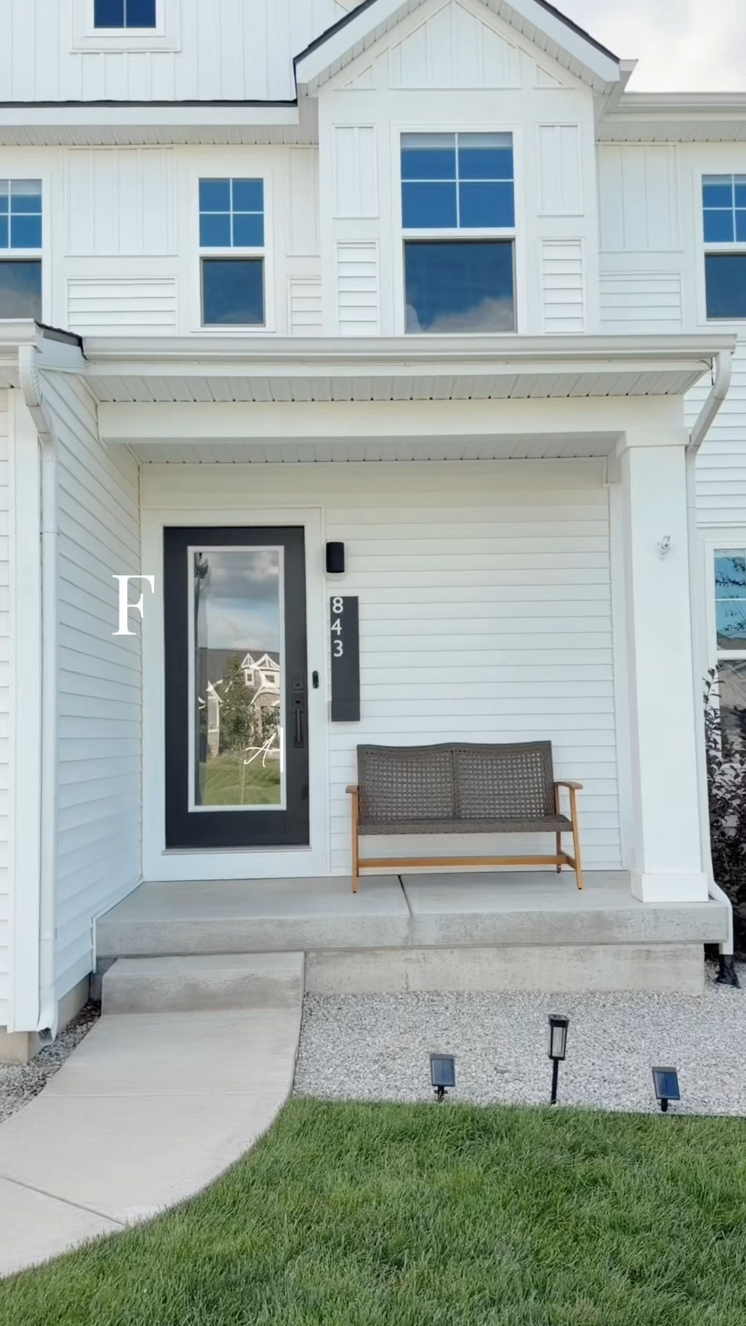So happy with how my porch turned out!!  

 #LTKSeasonal #LTKU #LTKHome