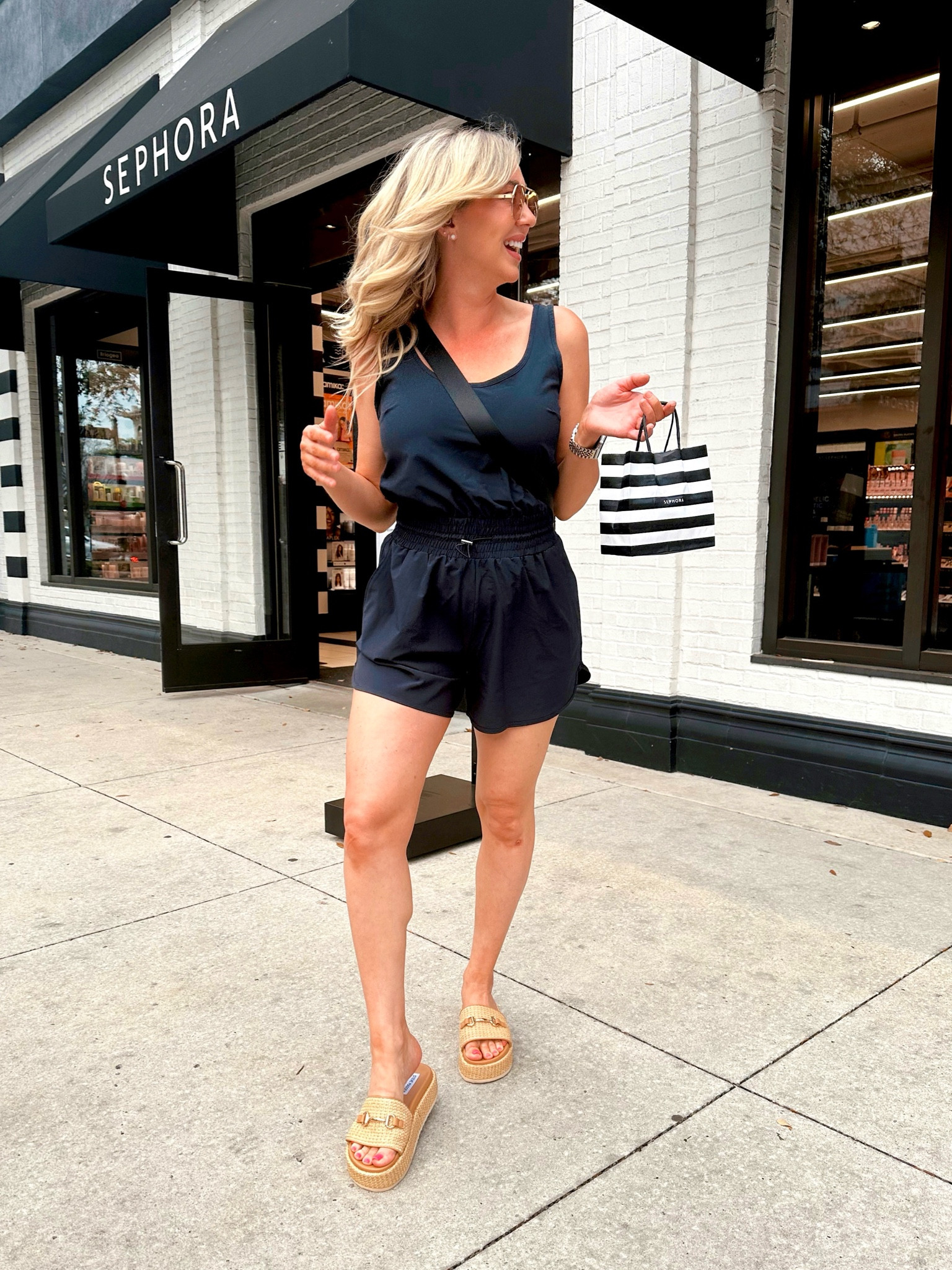 New spring lip products im so excited about!!! 🥰💋

Today’s lip combo:
Pillow talk lipliner
Girls trip lipstick
Rose lipglosss

What I purchased:
Tarte lip plump in ‘poppy’
Tarte lip vinyl in ‘sheer lotus’
Charlotte tilbury lipliner in ‘walk of no shame’
Hourglass glossy lip balm in ‘reveal 90’
Huda beauty lipstick in ‘angel’ & ‘honey bun’ 
Tower 28 lip jelly in ‘xoxo'

#LTKbeauty