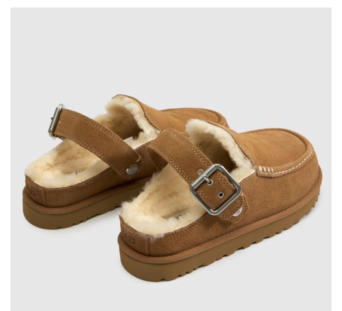 Schuh have sizes left linked below 🫶🏻 #ugg