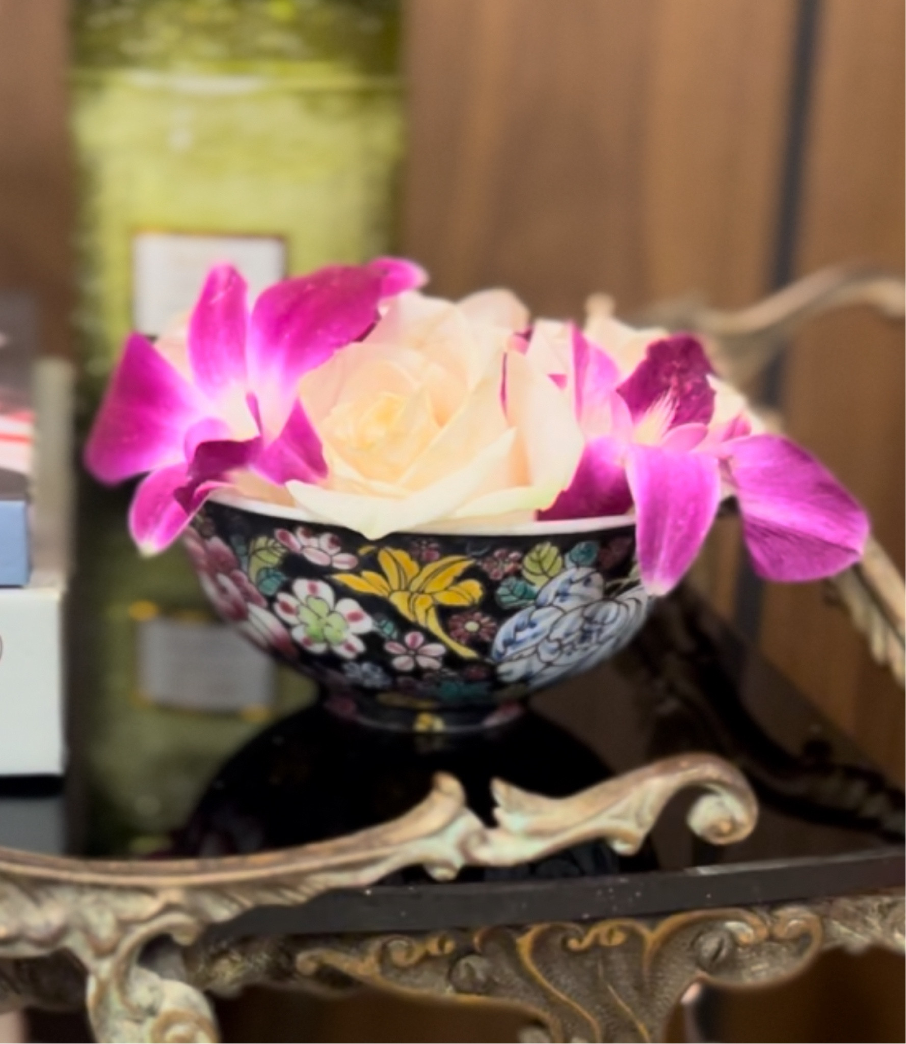 Gorgeous mini chinoiserie bowl found at goodwill  

#LTKFindsUnder50 #LTKHome #LTKGiftGuide