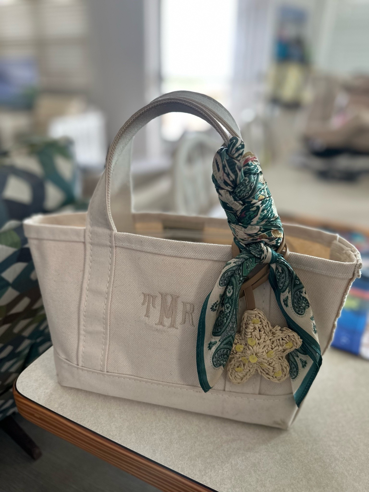 my go to handbag is on sale!!!!

#LTKdayinmylife #LTKSaleAlert #LTKootd