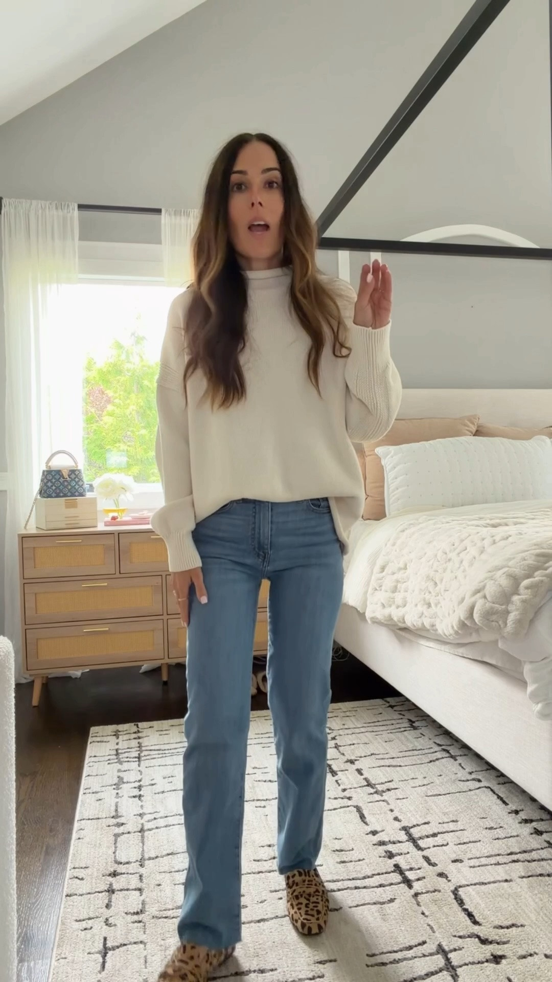 I love frame jeans and this straight leg pair is 10/10. If between go up. I’m wearing a 25

#LTKSaleAlert #LTKOver40 #LTKSeasonal