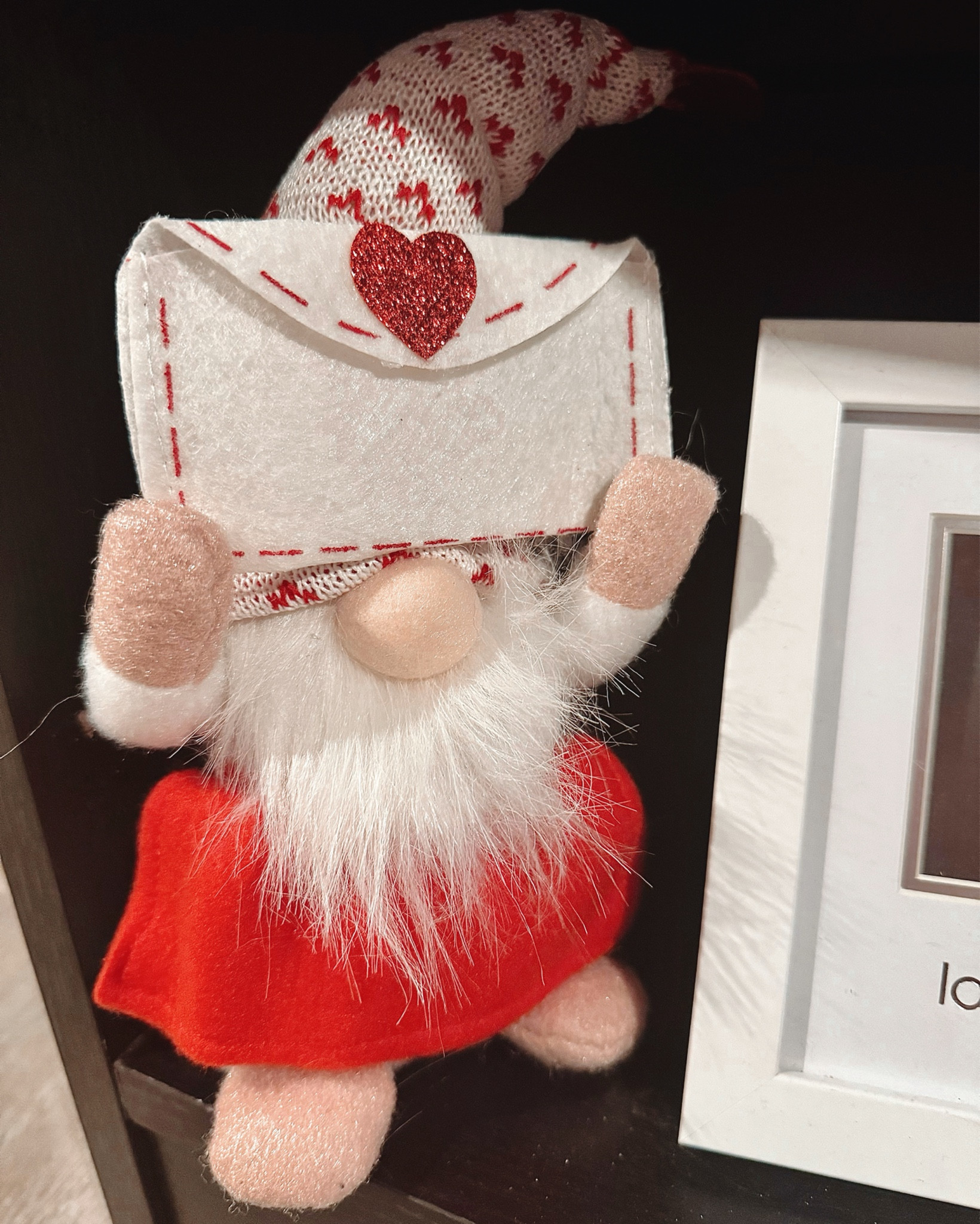 Valentine’s Day Elf Decor 

#LTKFindsUnder50 #LTKHome #LTKSeasonal