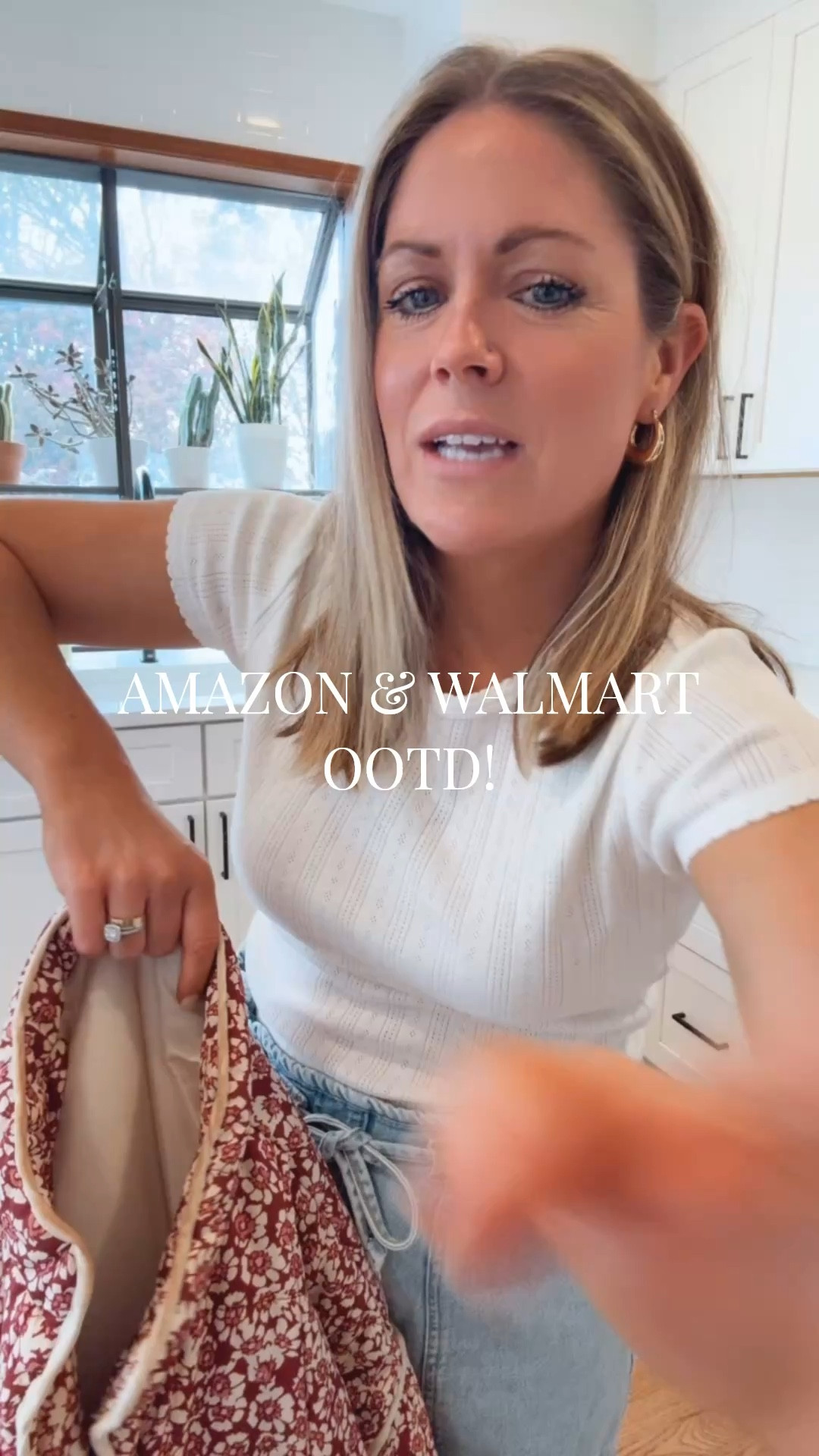 Amazon & Walmart Spring OOTD! Wearing a S in the jeans (back in stock in a few sizes!) and an XS in he jacket (on sale for $17!)

#LTKootd #LTKSaleAlert #LTKPetite