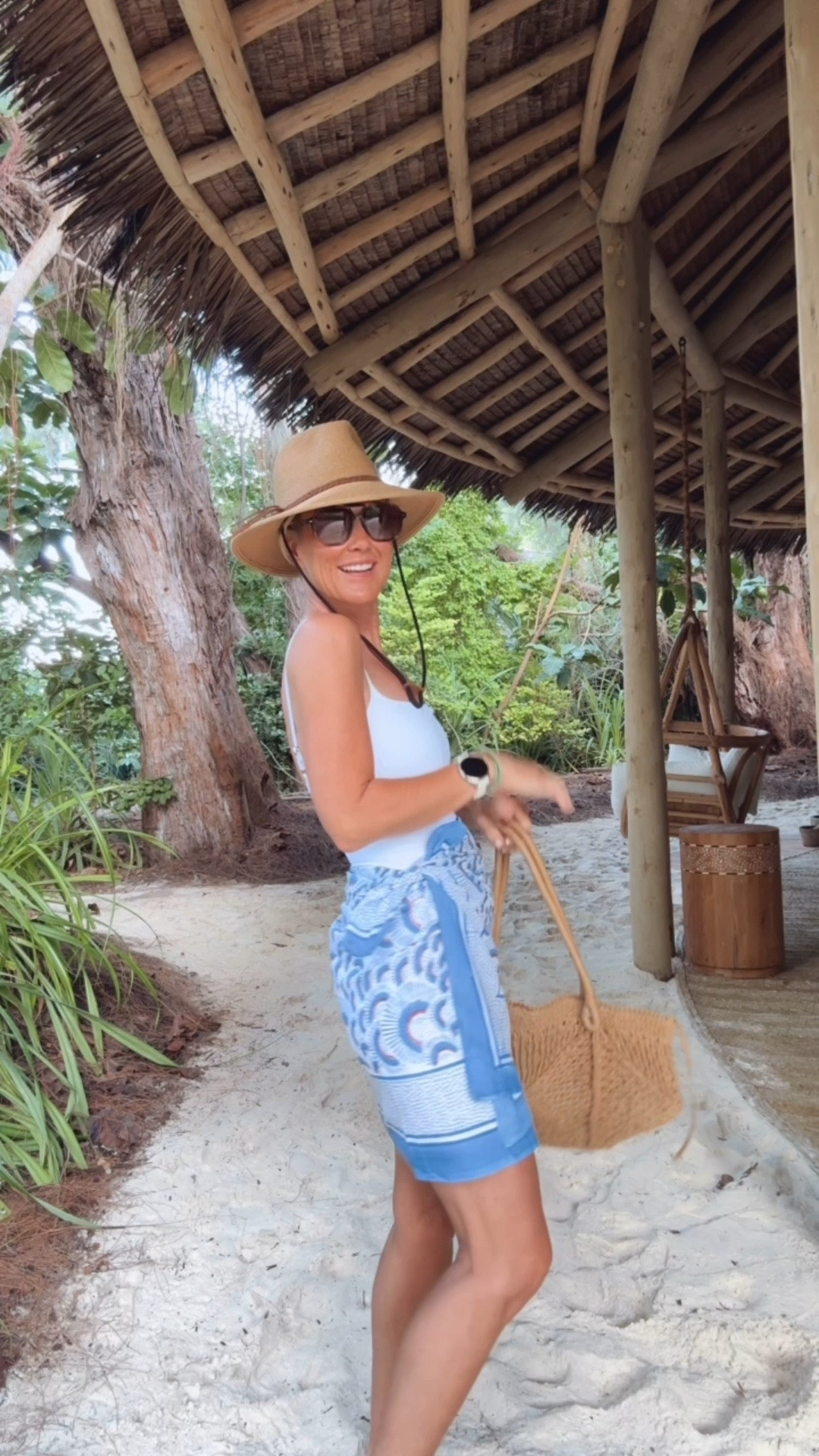 One of my fave beach to lunch fits!
Swim: 6

#LTKTravel #LTKSwim #LTKOver40