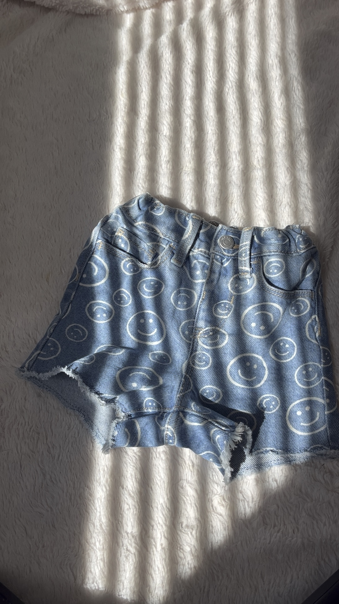 These Toddler Girl shorts are absolutely adorable! I love how the have the adjustable button on both so you can adjust to fit! 

#LTKkids #LTKbaby #LTKVideo