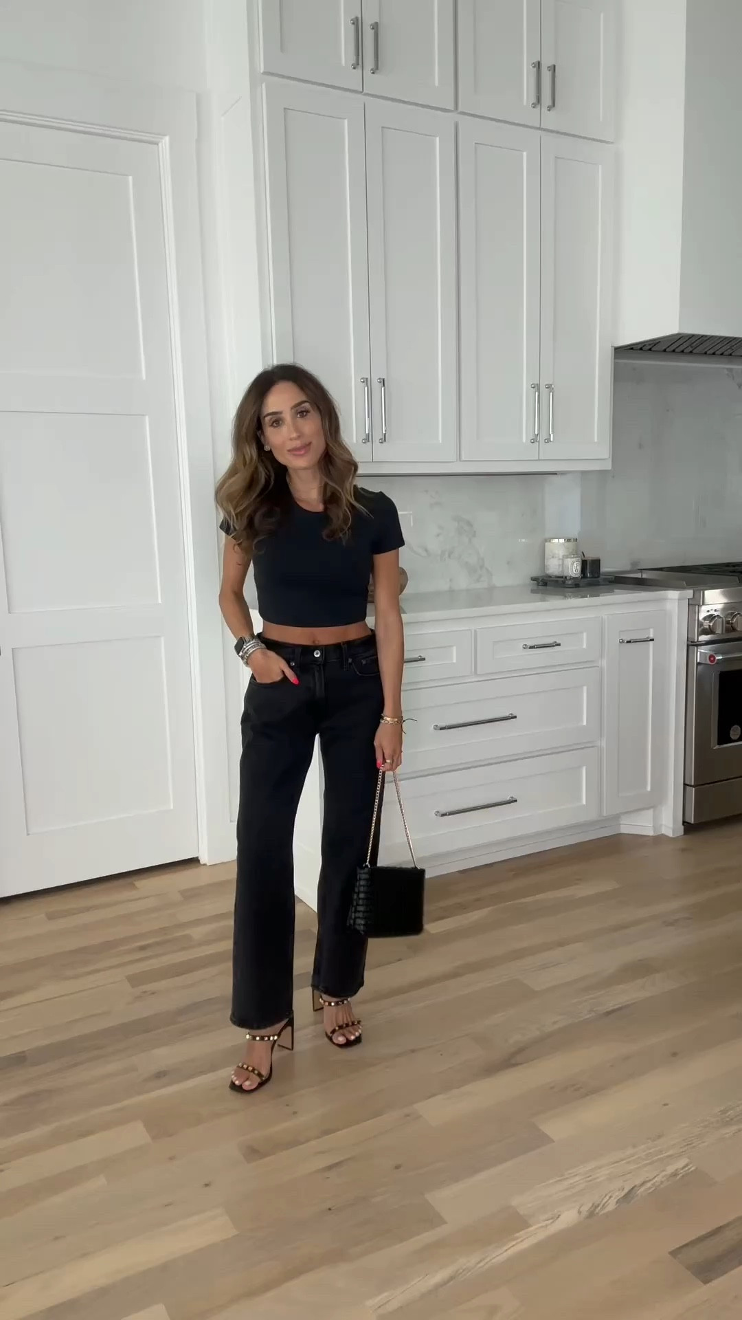 Two ways to wear these black low rise baggy jeans size 23 x short on sale with code AFBELBEL 

#LTKFindsUnder50 #LTKFindsUnder100 #LTKxAF