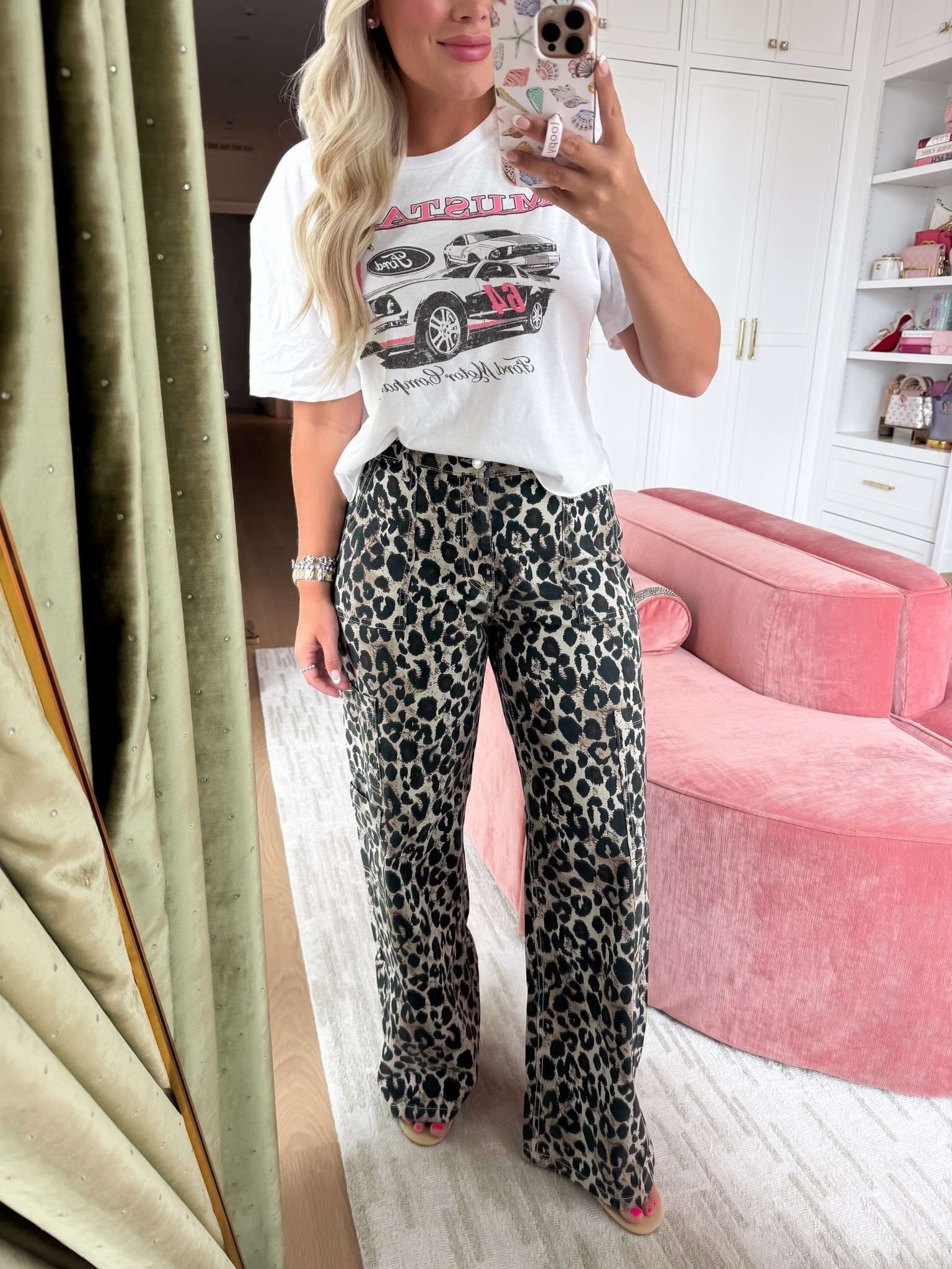 This look is SO CUTE!

#LTKootd #LTKgrwm
