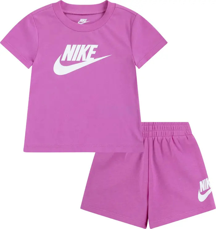 Club Graphic T-Shirt & Shorts Set | Nordstrom Rack