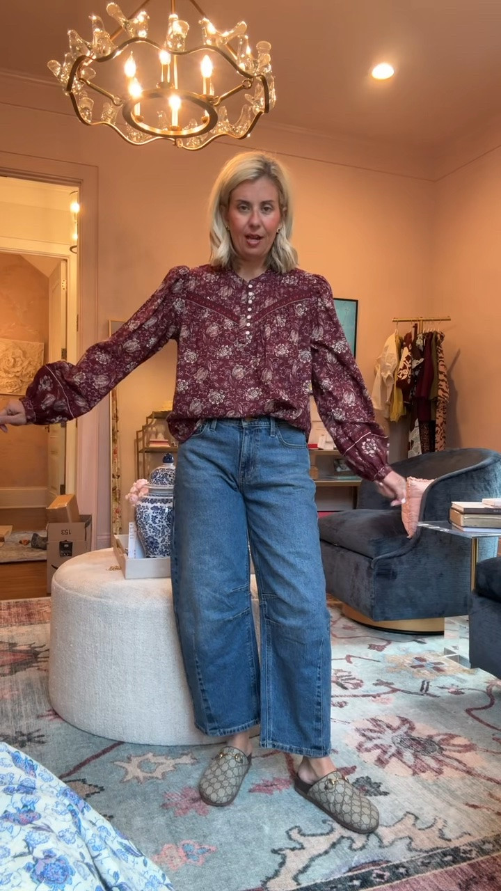 Yall know we mix and match around here & save and splurge. I’m in xs top, 2R jeans and 38 mules tts.

#LTKdayinmylife #LTKootd #LTKmomlife