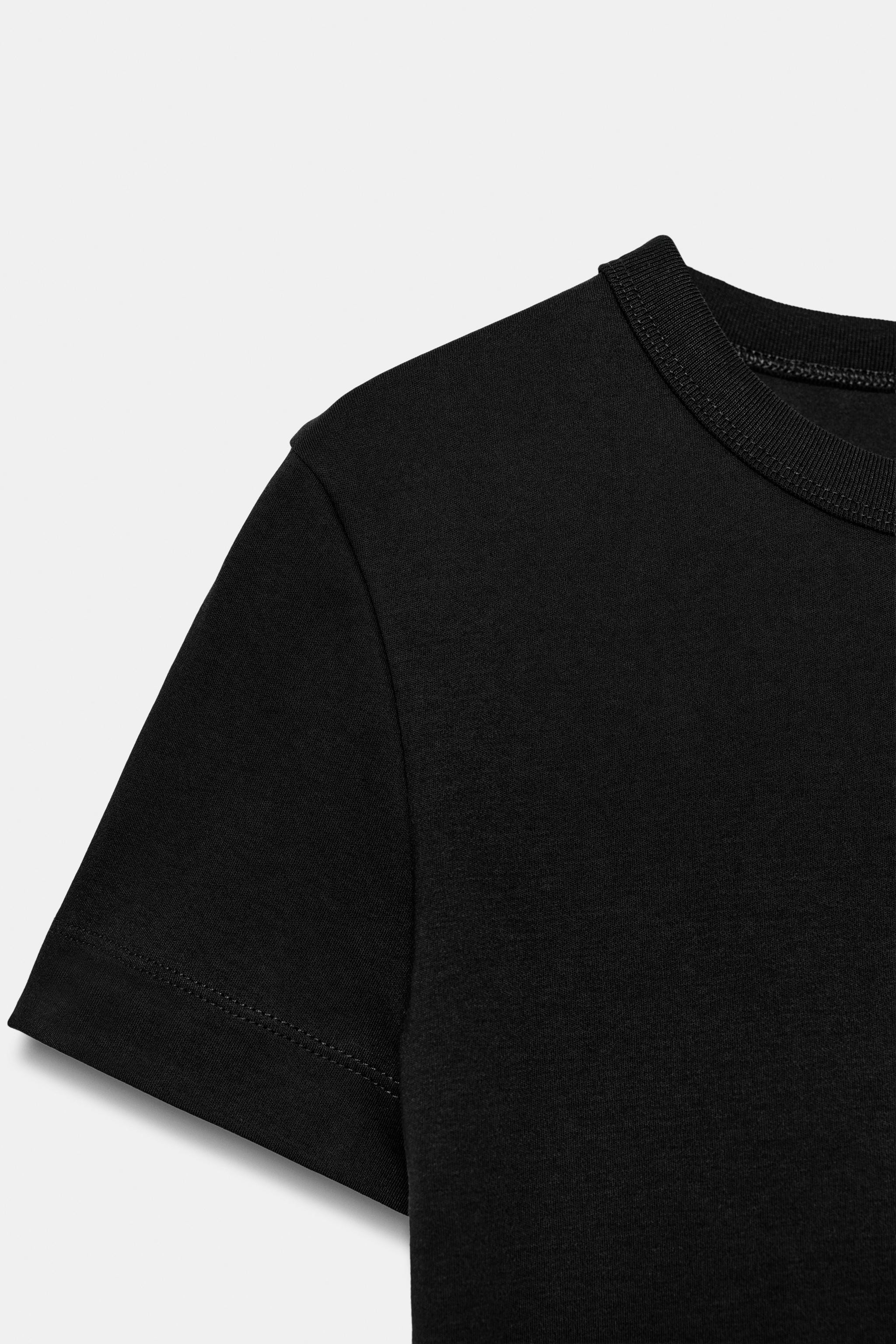 REGULAR FIT \u2013 RUNDHALSAUSSCHNITT \u2013 NORMALE L\u00c4NGE \u2013 KURZE \u00c4RMELT-Shirt au... | Zara DE