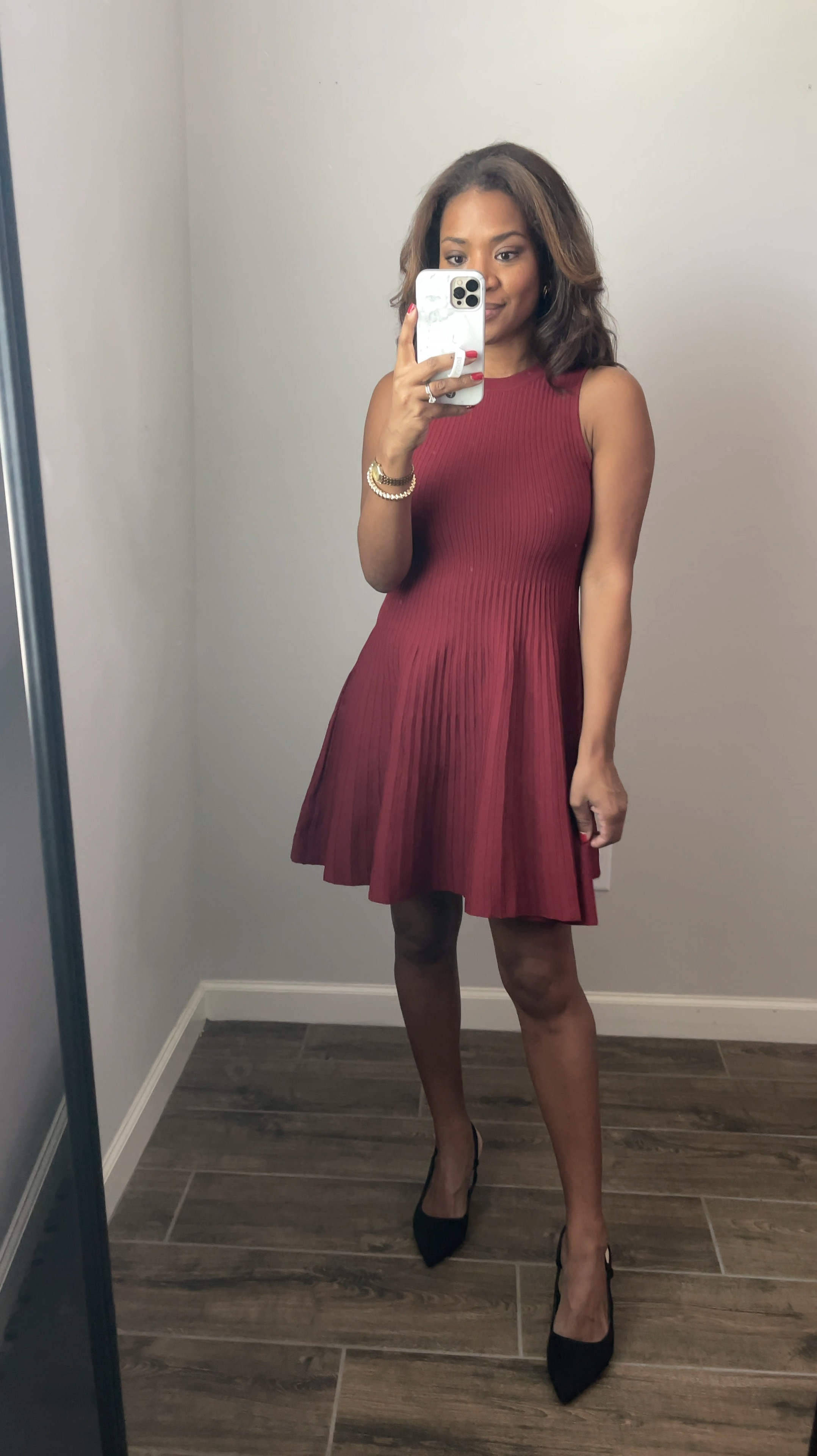 Dress is TTS. I’m wearing a size small! 

#LTKSeasonal #LTKFindsUnder100 #LTKFindsUnder50