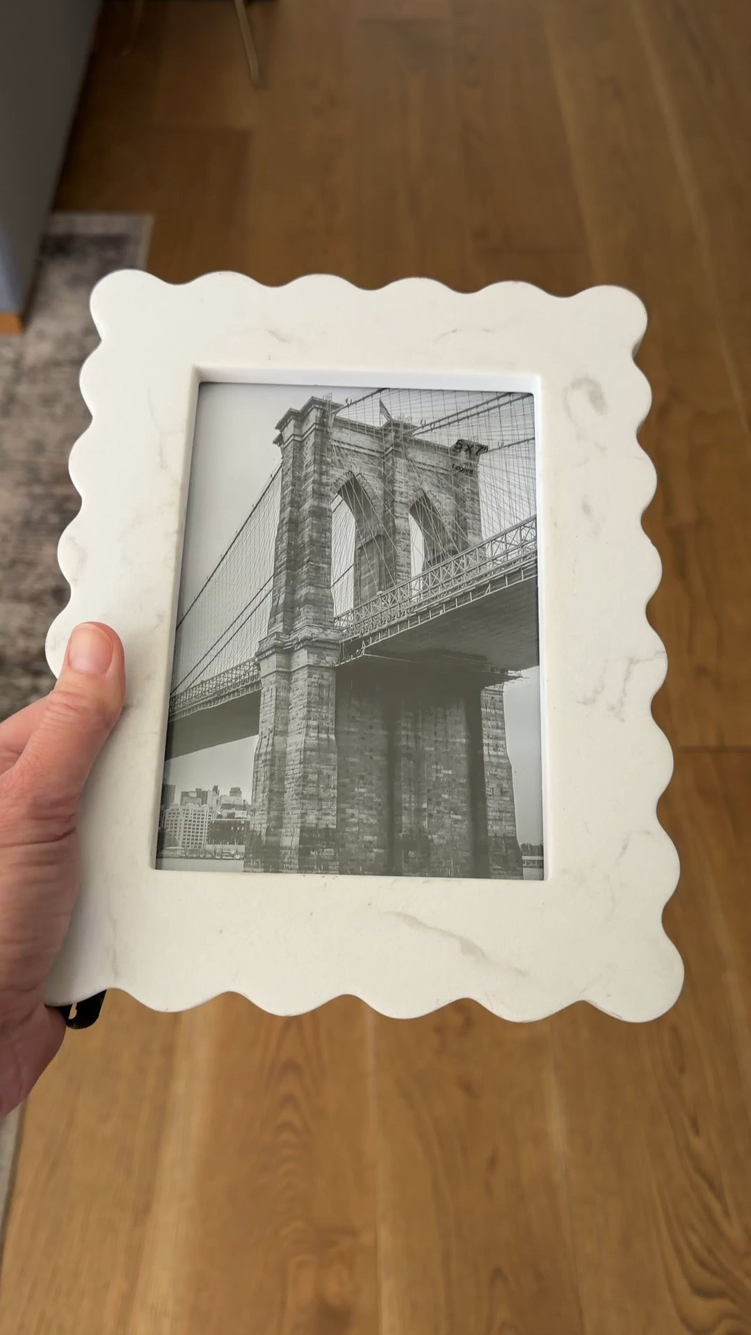 Cute scalloped stone frame under $20!

Target finds

#LTKHome