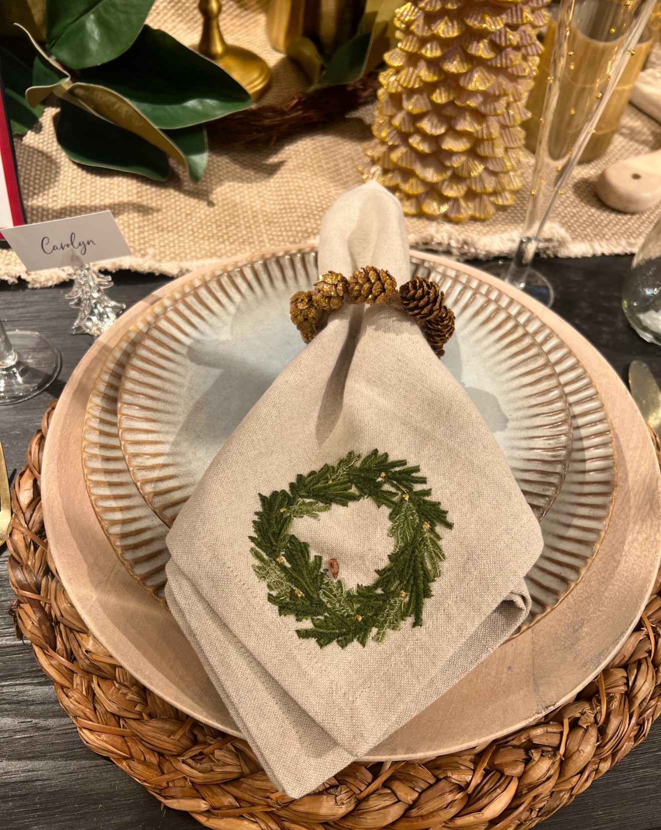 Holiday table setting that will wow your guests! 

#LTKHoliday #LTKSeasonal #LTKHome